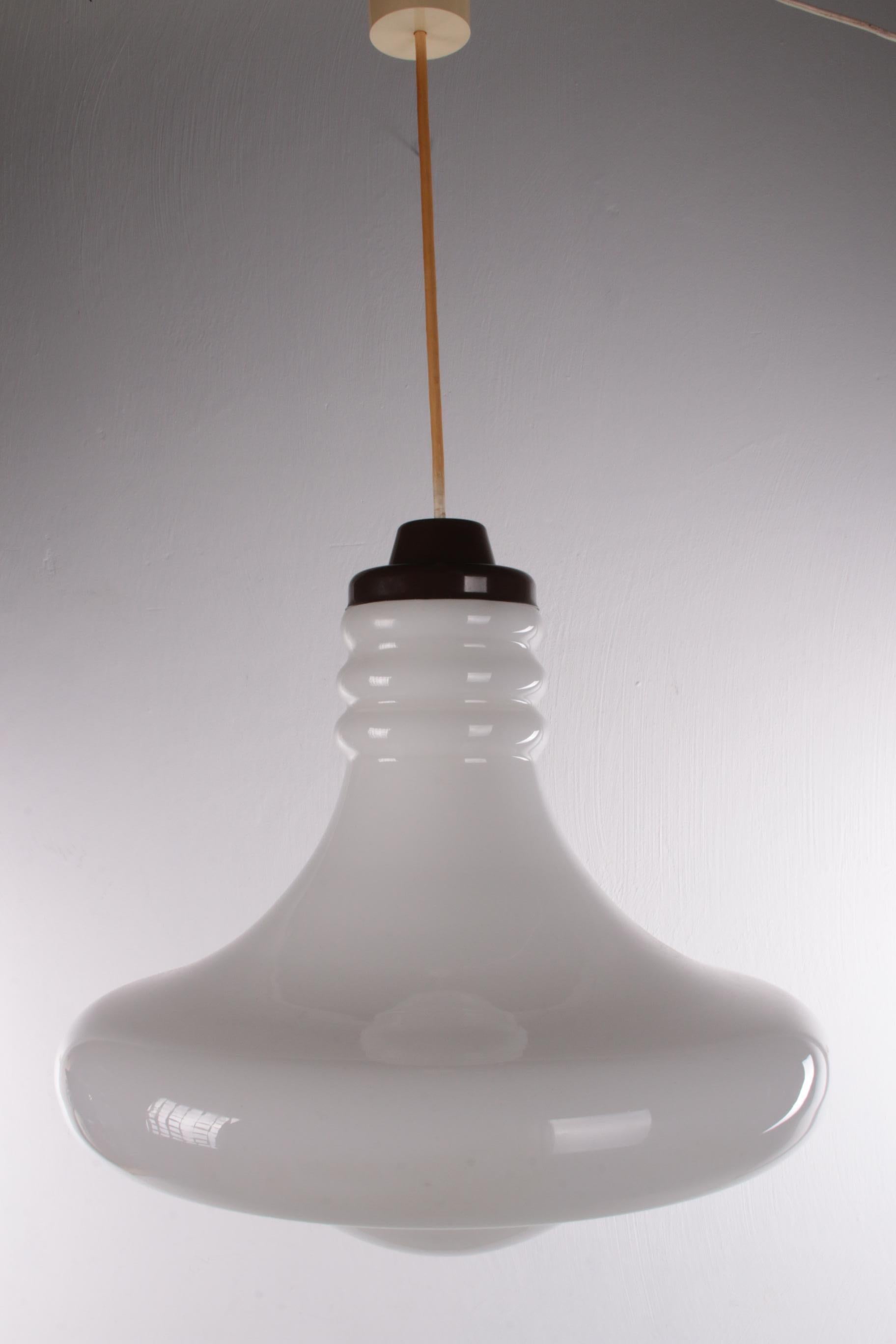 Vintage White Glass Pendant Lamp, 1960s For Sale 1
