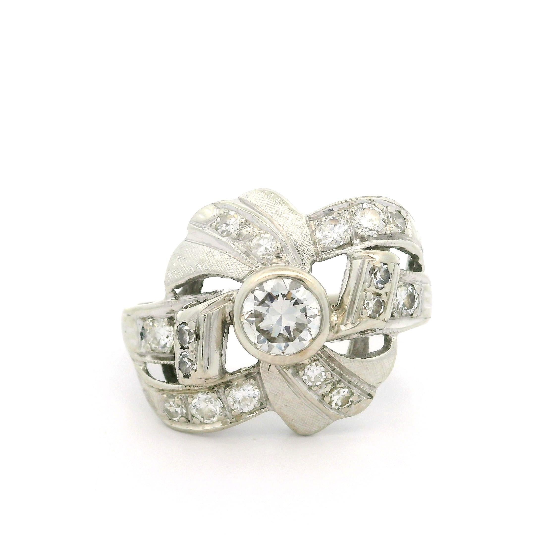 Vintage White Gold 0.85ctw Diamond Bow Style Textured Ribbon Cocktail Ring For Sale 8