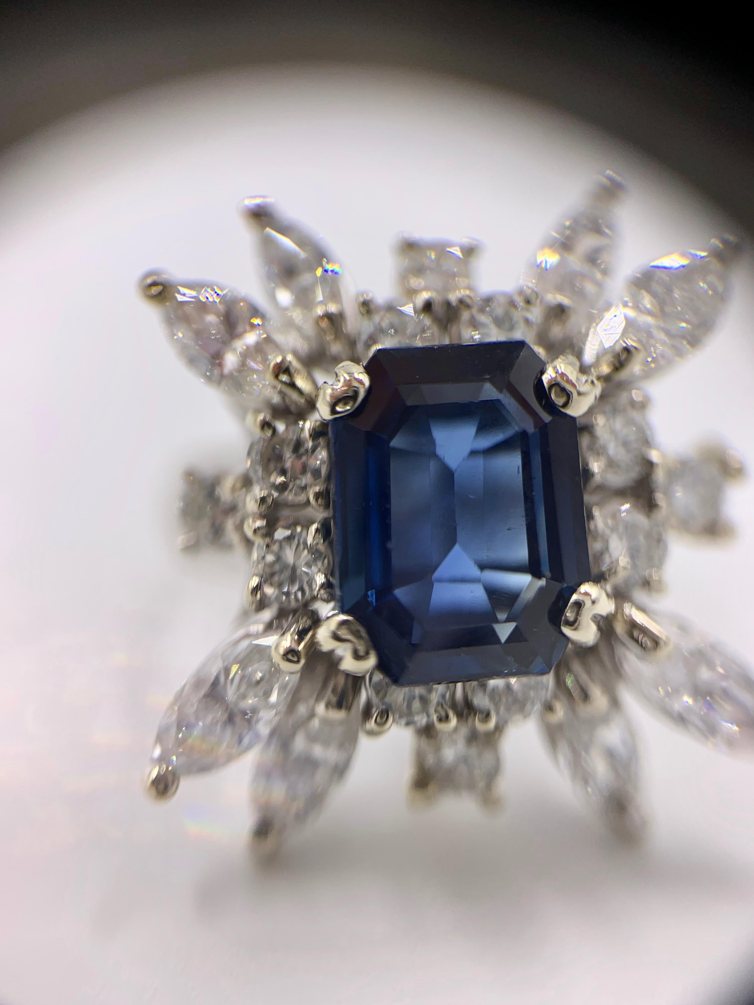Vintage White Gold 2.80 Carat Sapphire and Diamond Cocktail Ring For Sale 4