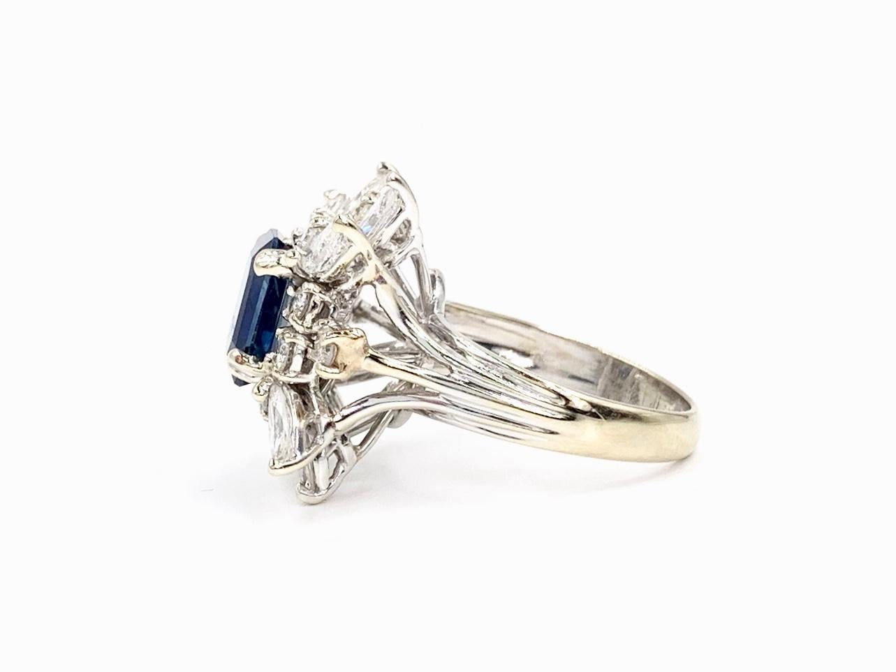 Vintage White Gold 2.80 Carat Sapphire and Diamond Cocktail Ring In Good Condition For Sale In Pikesville, MD