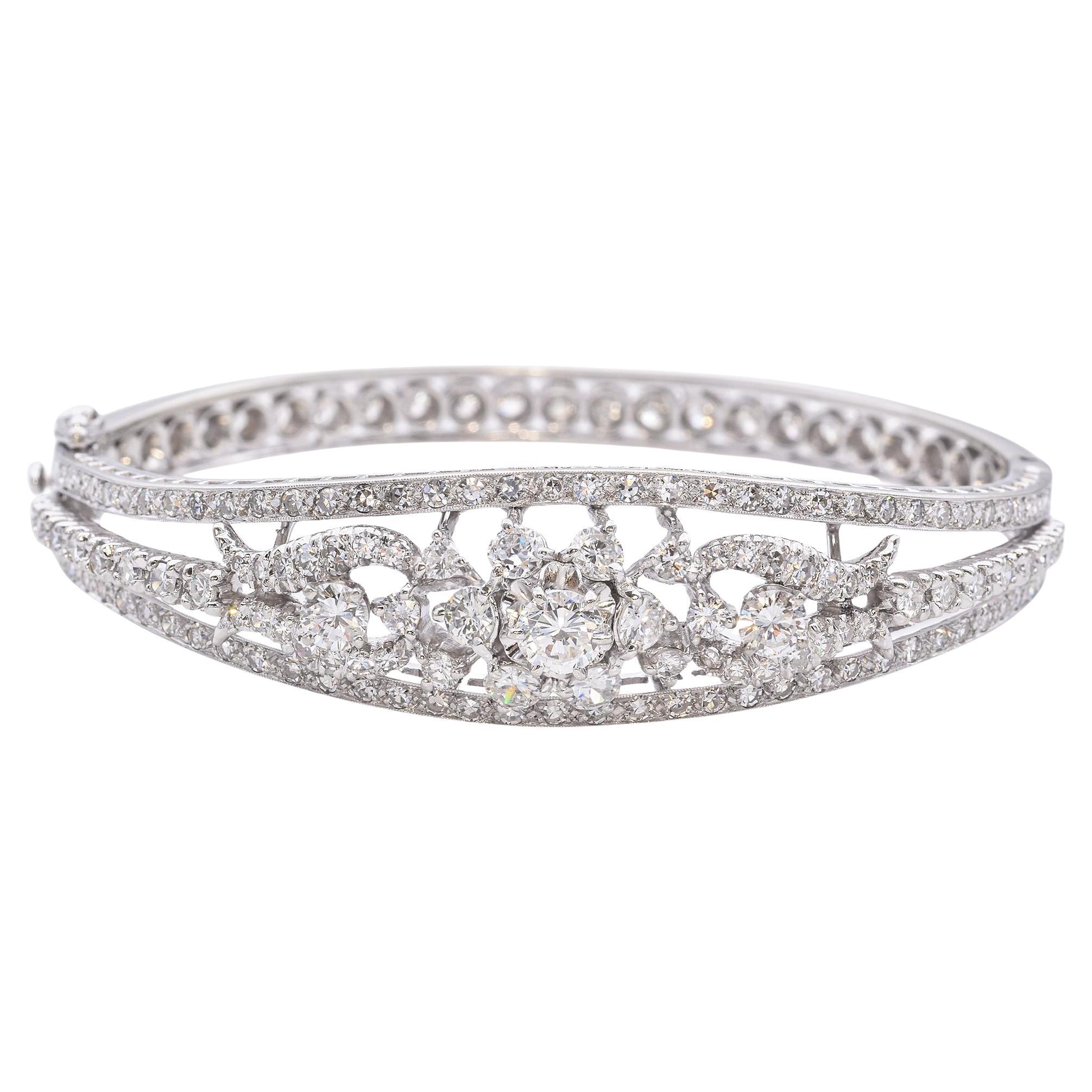 Vintage White Gold 5.60ct Diamond Hinged Bangle Bracelet