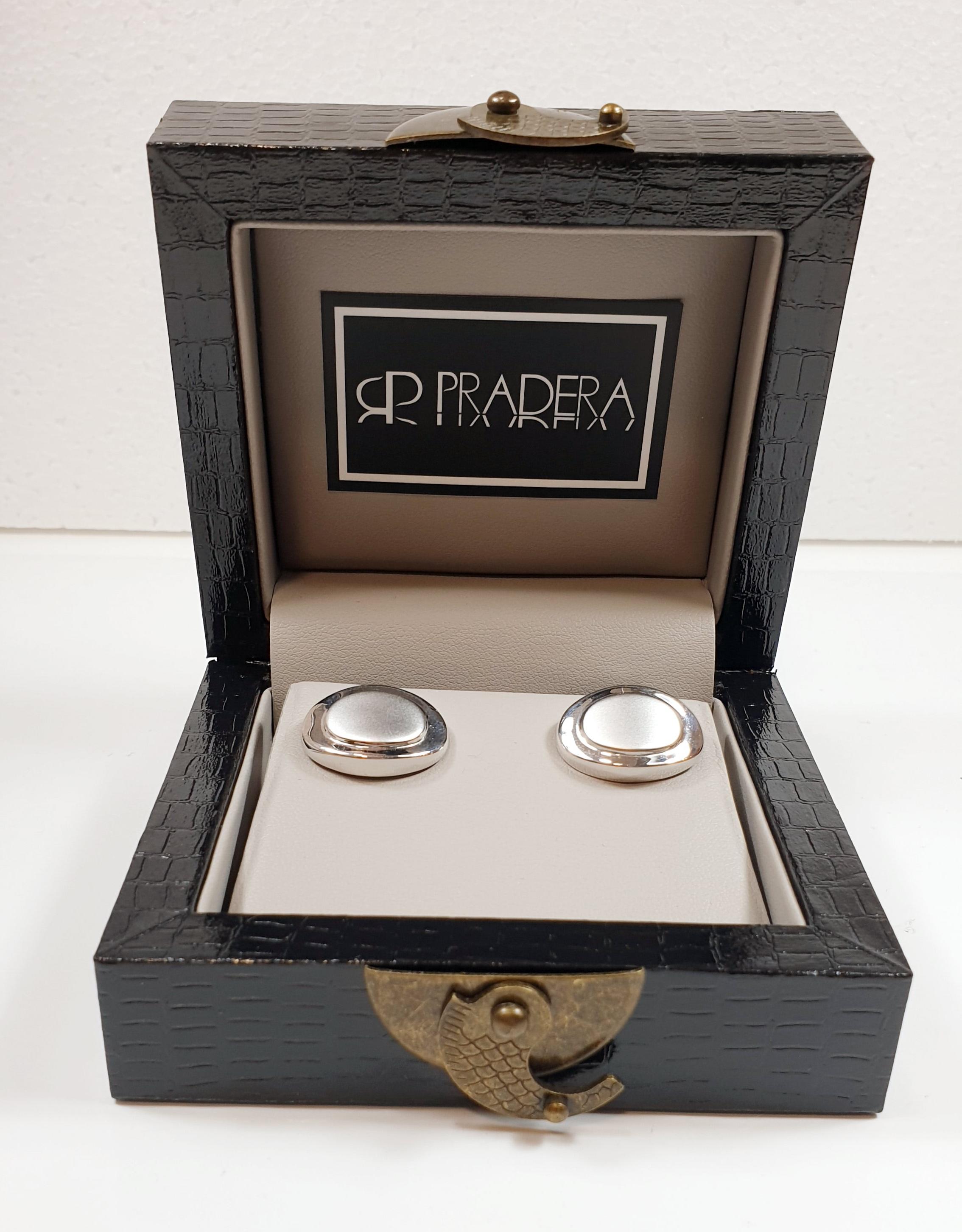 Vintage White Gold and Matt White Gold Cufflinks For Sale 2