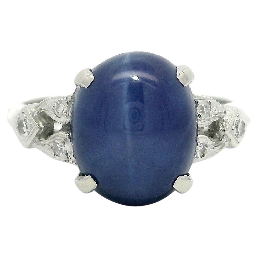 Vintage Weißgold Cabochon Blauer Stern Stein 
Diamant Seiten Cocktail Ring