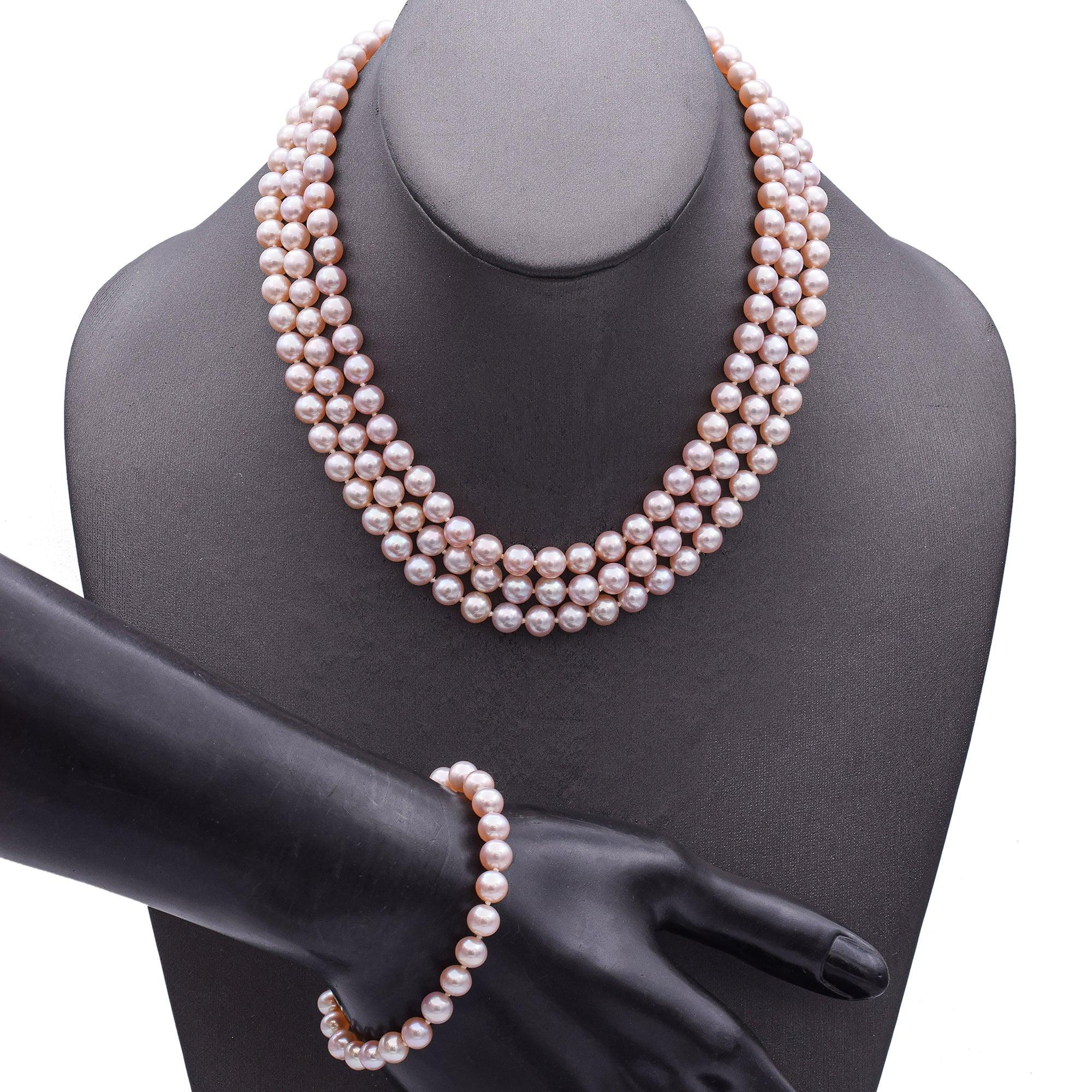 Conjunto de collar y pulsera vintage de perlas con lazo de diamantes en oro blanco Cuenta en venta
