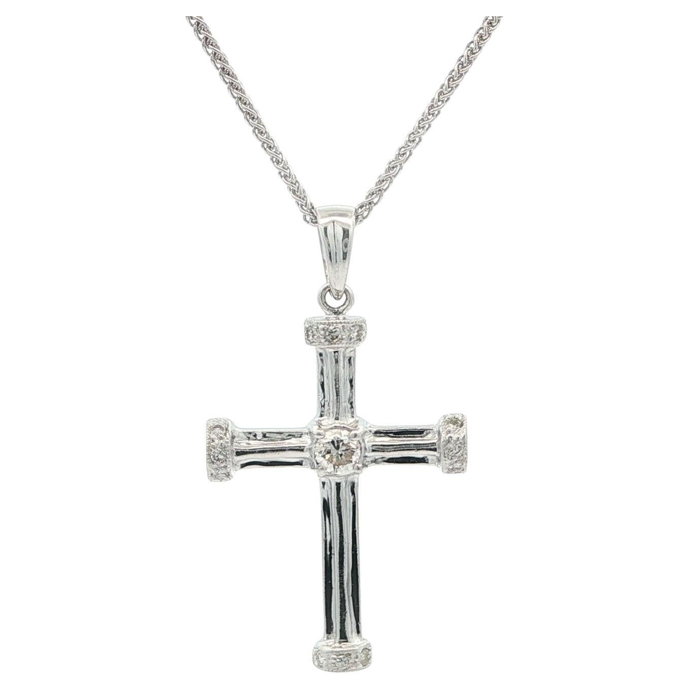 Vintage White Gold Diamond Grooved Cross Pendant 20" Wheat Link Chain Necklace en vente