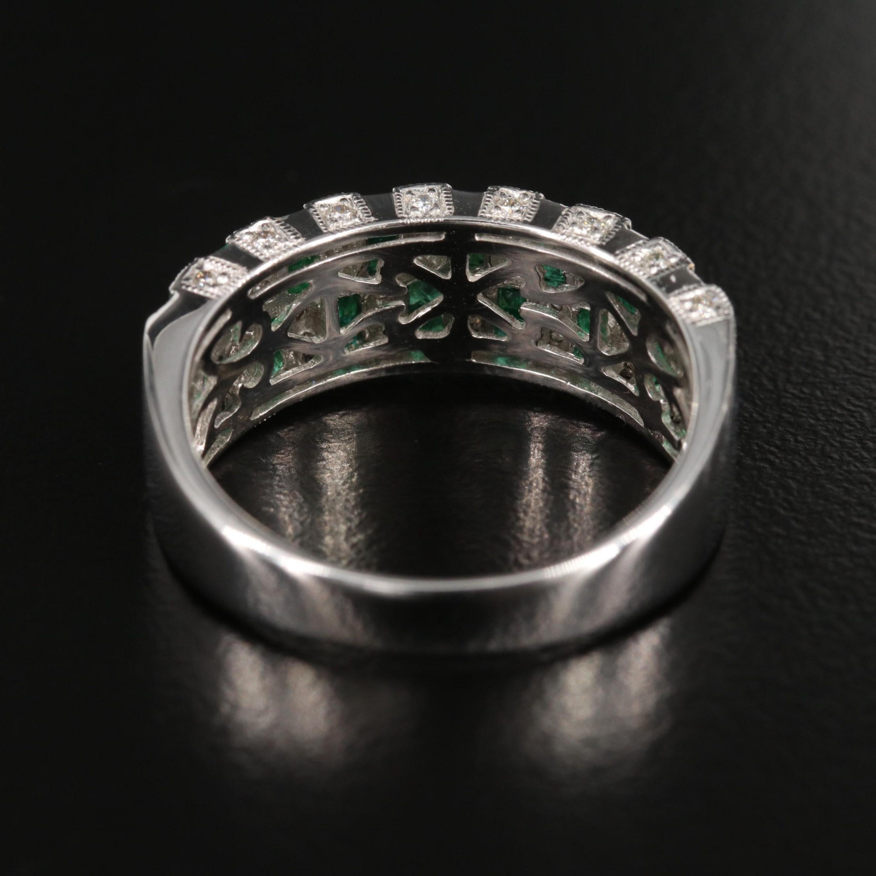 For Sale:  Vintage White Gold Natural Emerald and Diamond Wedding Band Ring, Cluster Ring 4