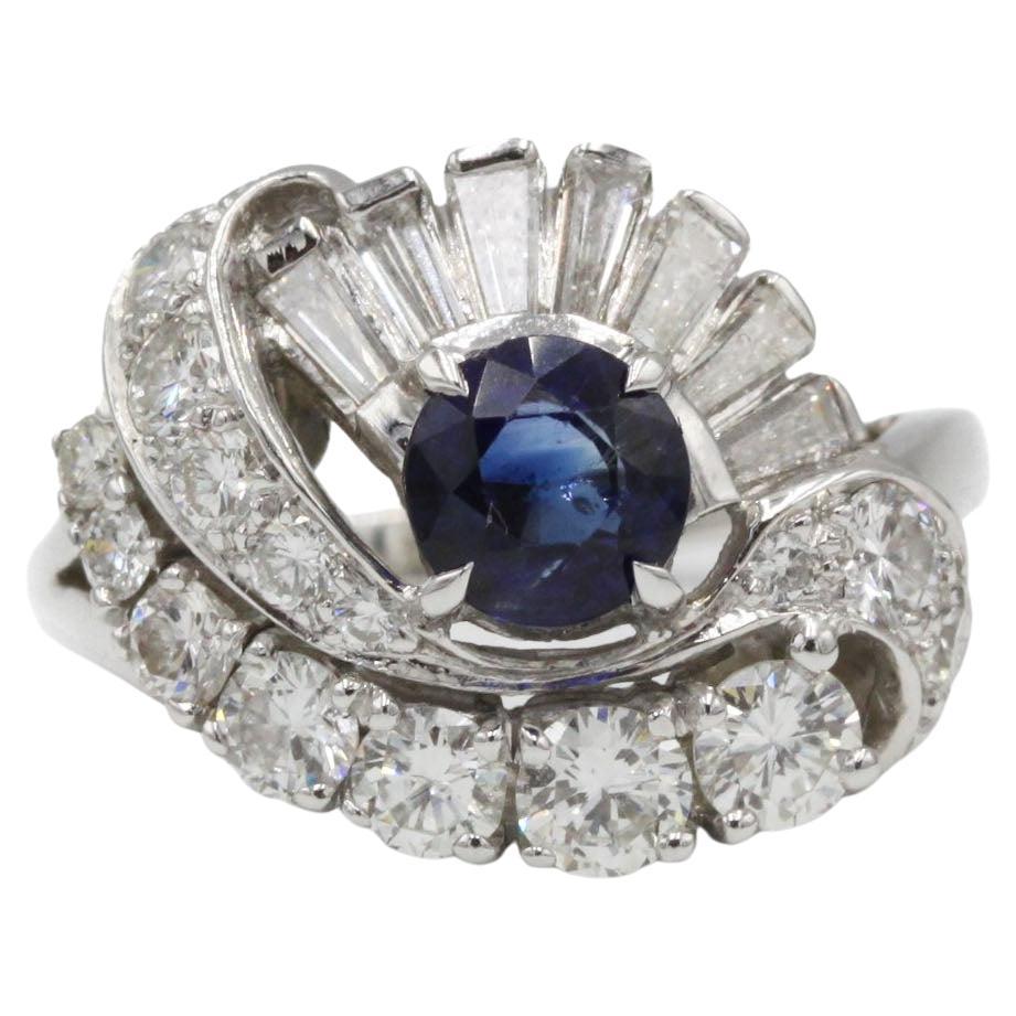 Bague de cocktail vintage en or blanc avec saphir et diamant