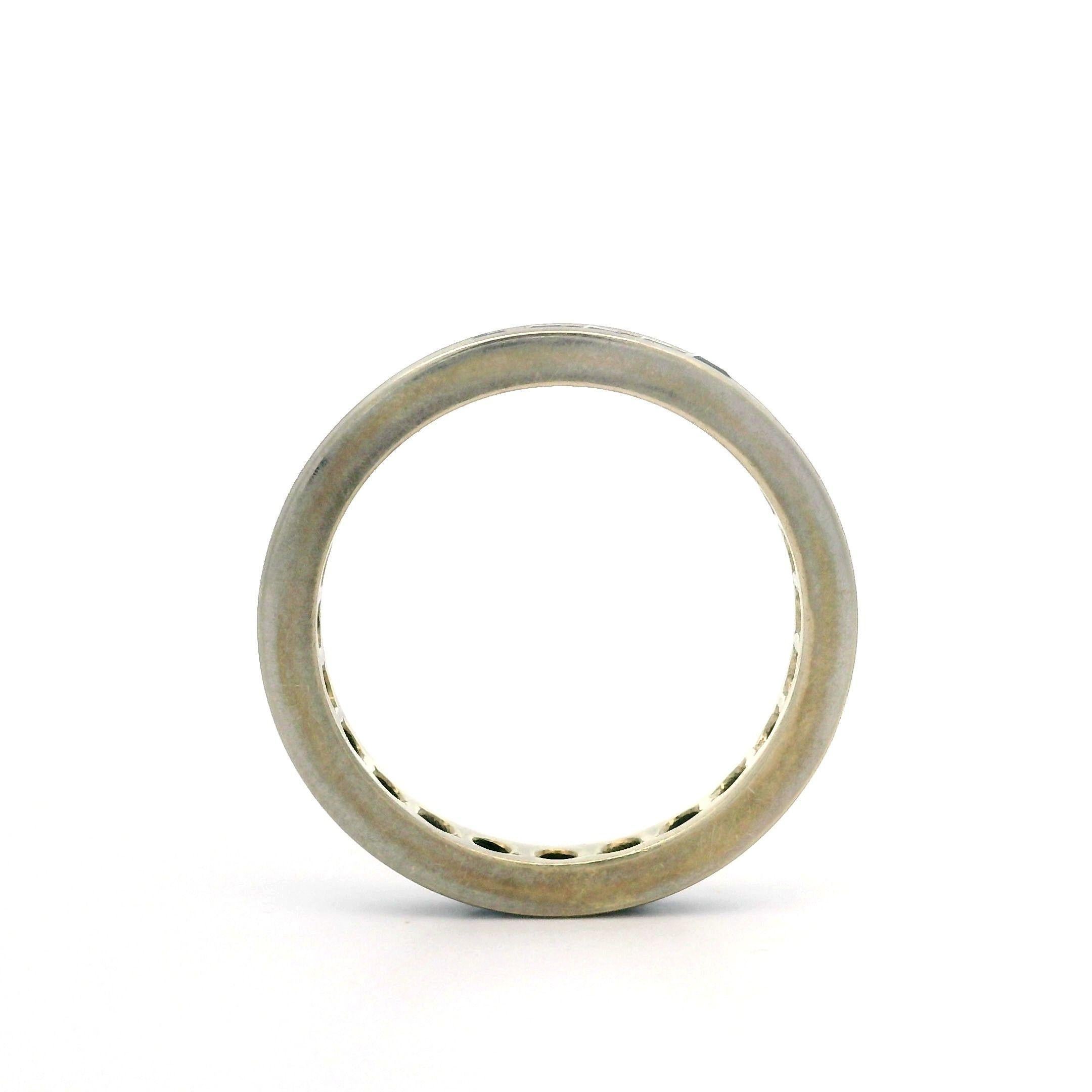 Vintage White Gold Square Cut Channel Set Sapphire Stackable Band Ring In Good Condition For Sale In Montclair, NJ