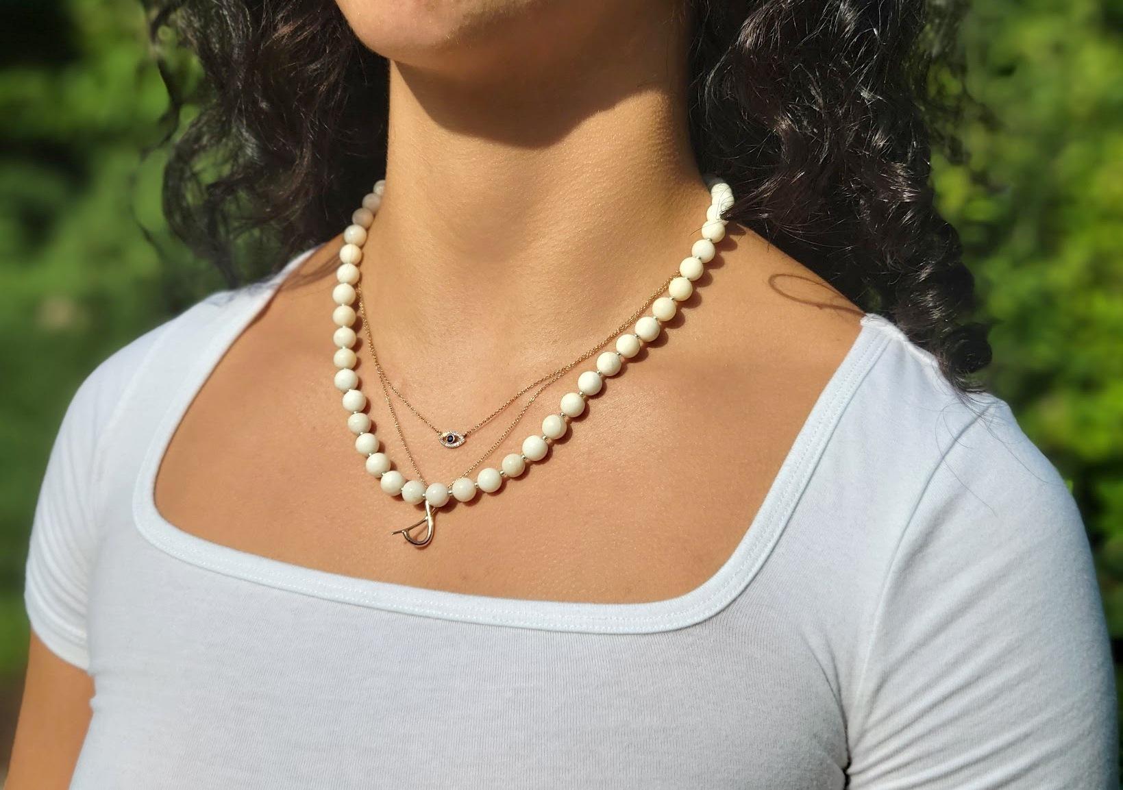 Women's Vintage White Jade Necklace For Sale