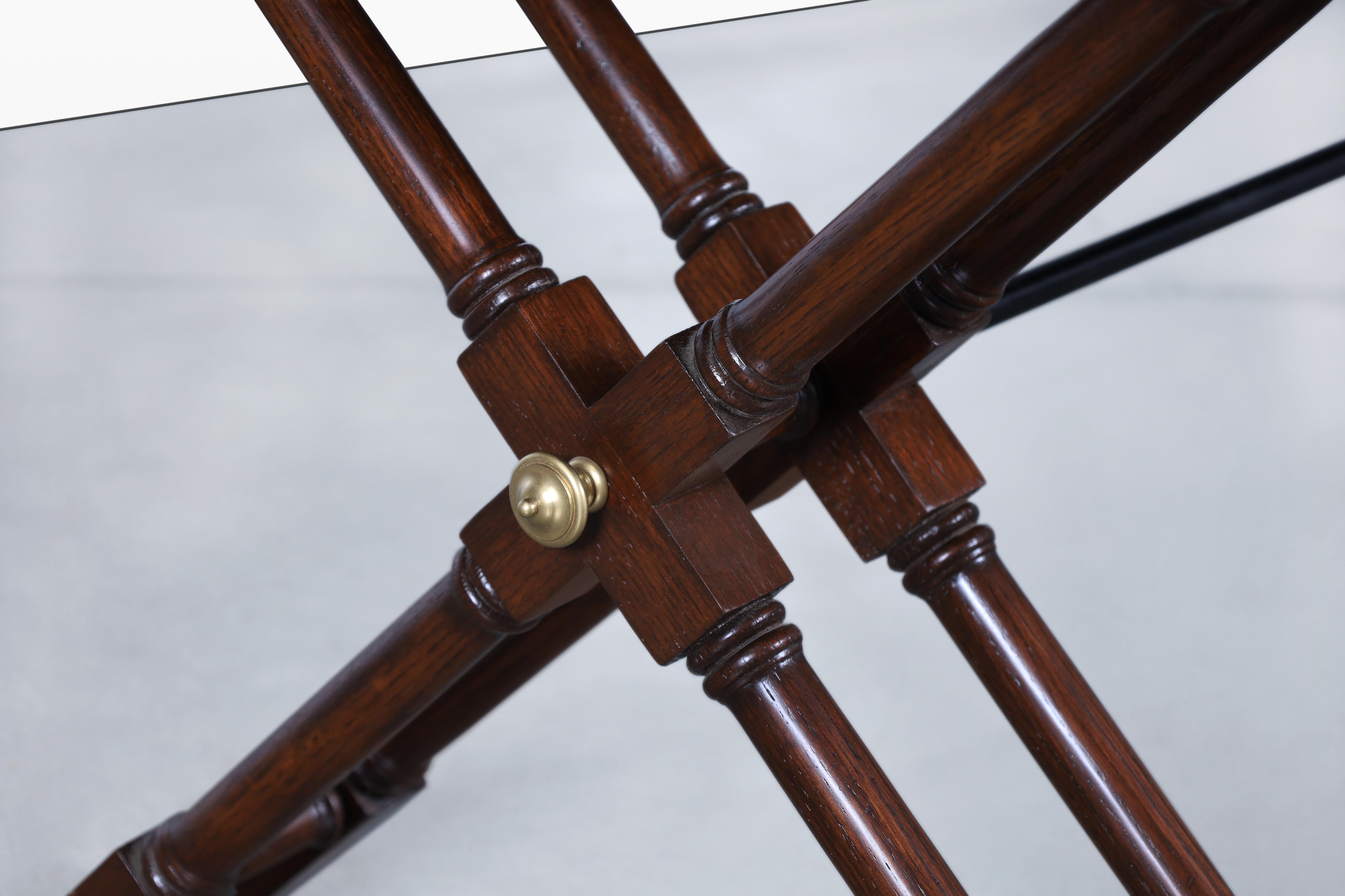 Weiß lackierter Kampagnen-Schreibtisch im Vintage-Stil von Brandt Furniture im Angebot 4