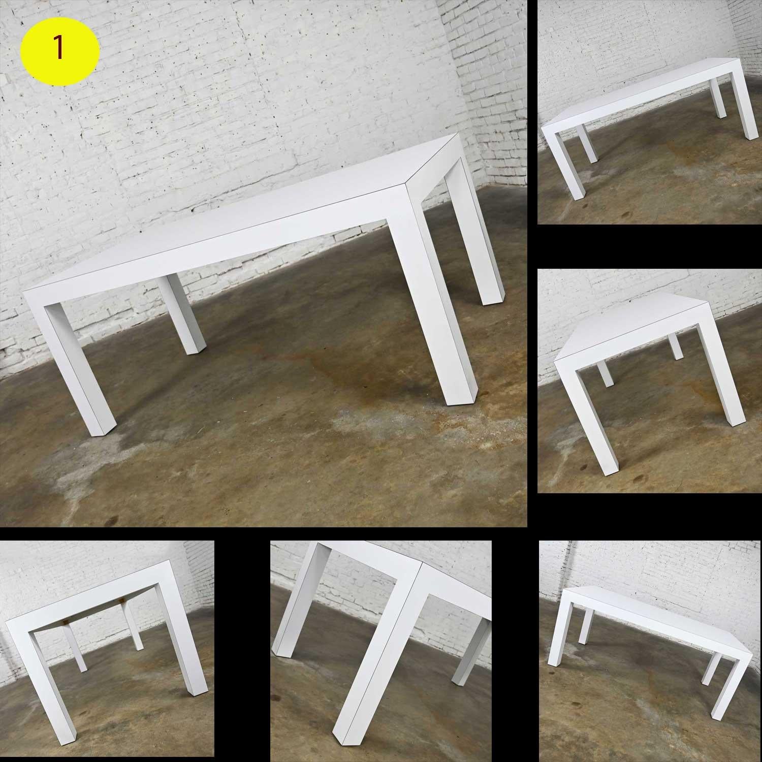 Vintage White Laminate Custom Parsons Style Rectangle Dining Table  In Good Condition For Sale In Topeka, KS