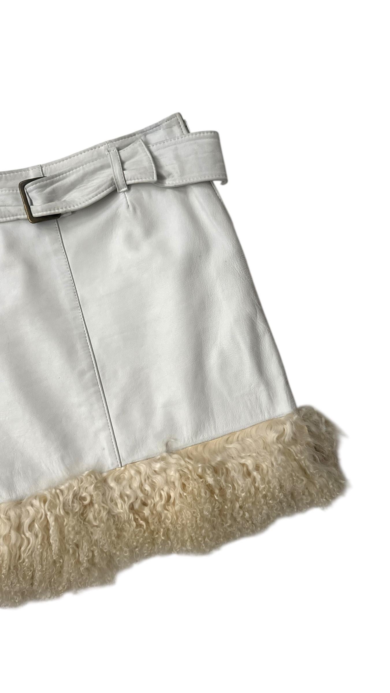 Vintage White Leather Mini Skirt with Shearling Hem - We pay for import duty! For Sale 6