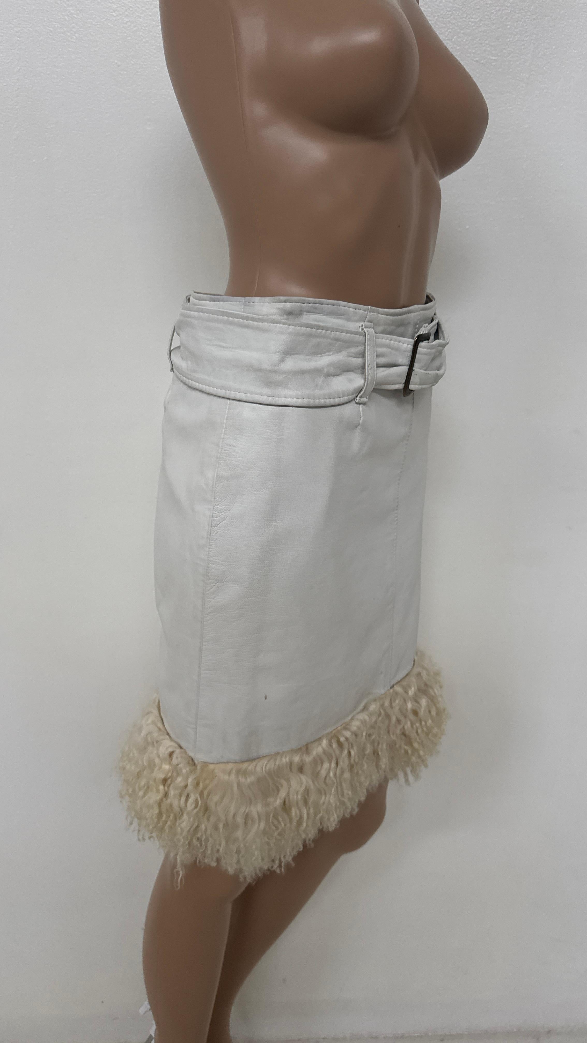 Women's Vintage White Leather Mini Skirt with Shearling Hem - We pay for import duty! For Sale