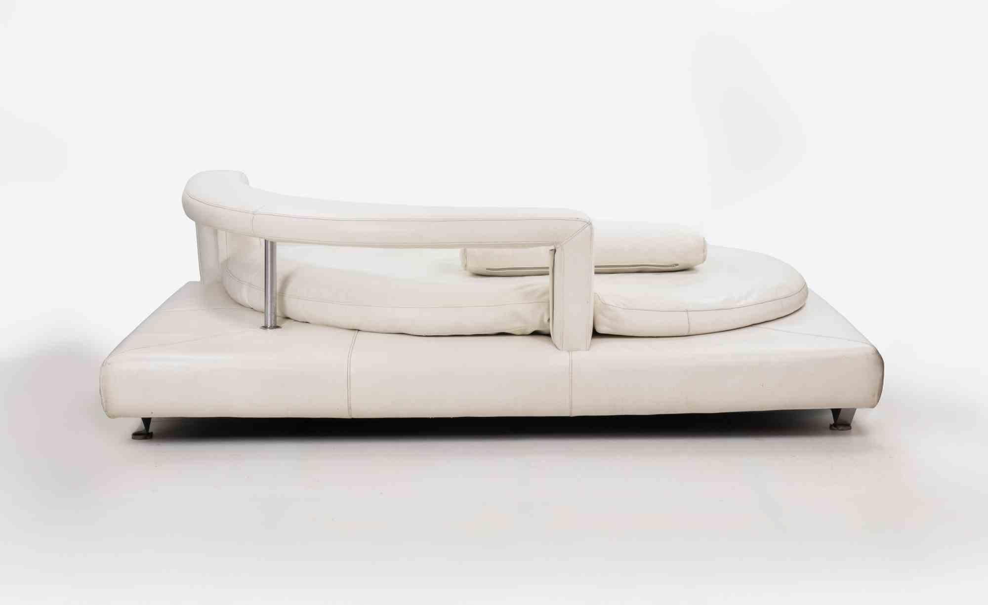 Vintage White Leather Sofa Set Italian Production 1970s For Sale 4