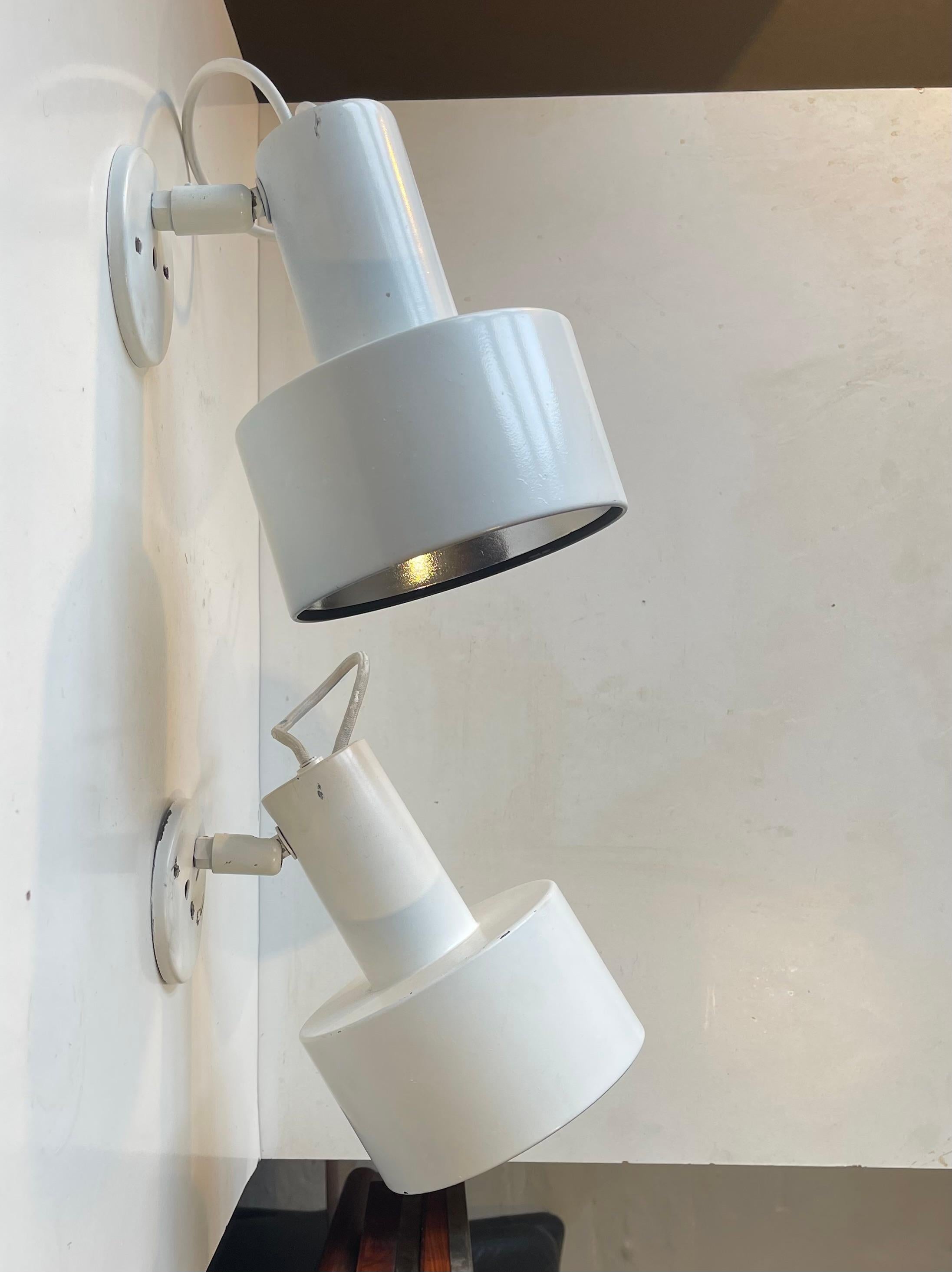 Vintage White Louis Poulsen Industrial Wall Lamps, 1970s In Fair Condition For Sale In Esbjerg, DK