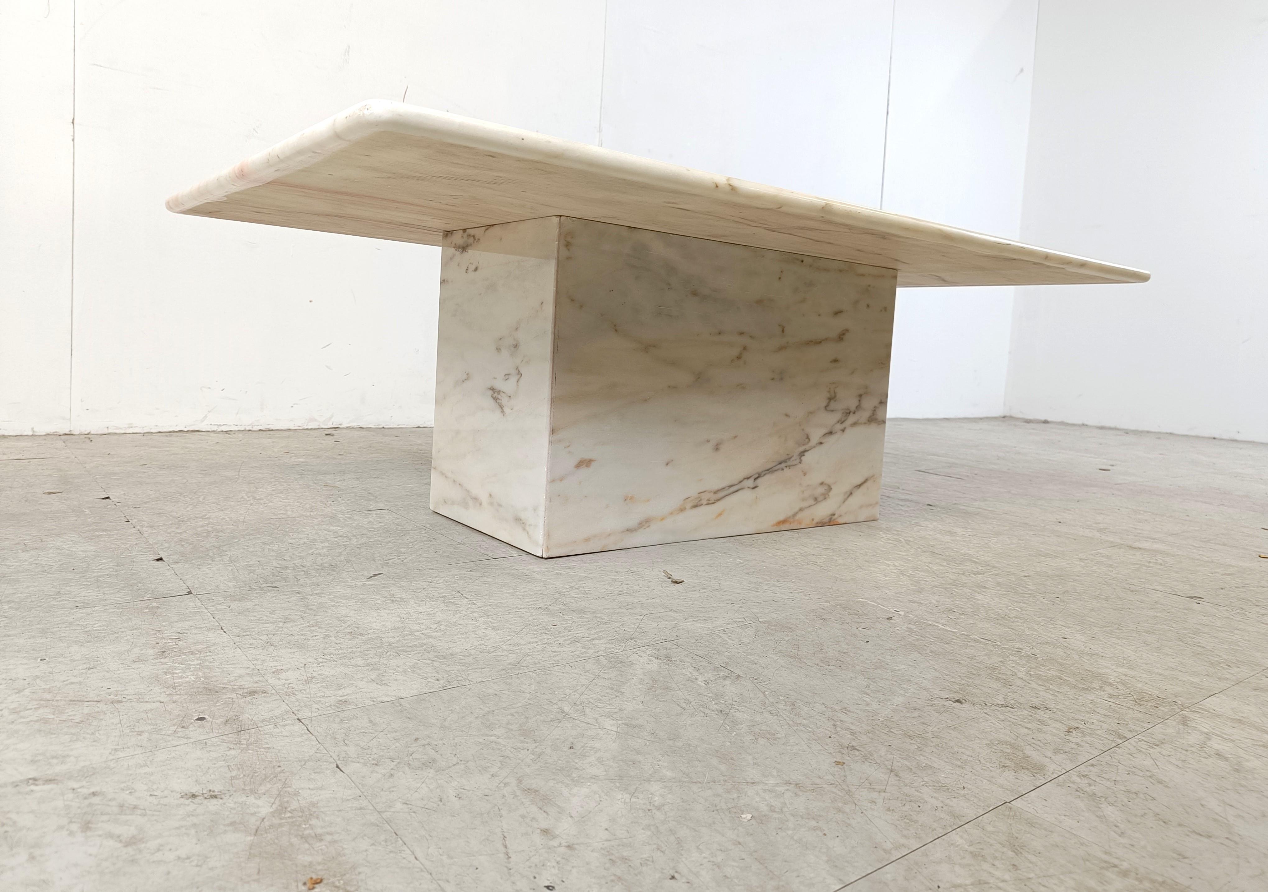 Vintage white marble coffee table, 1970s 4