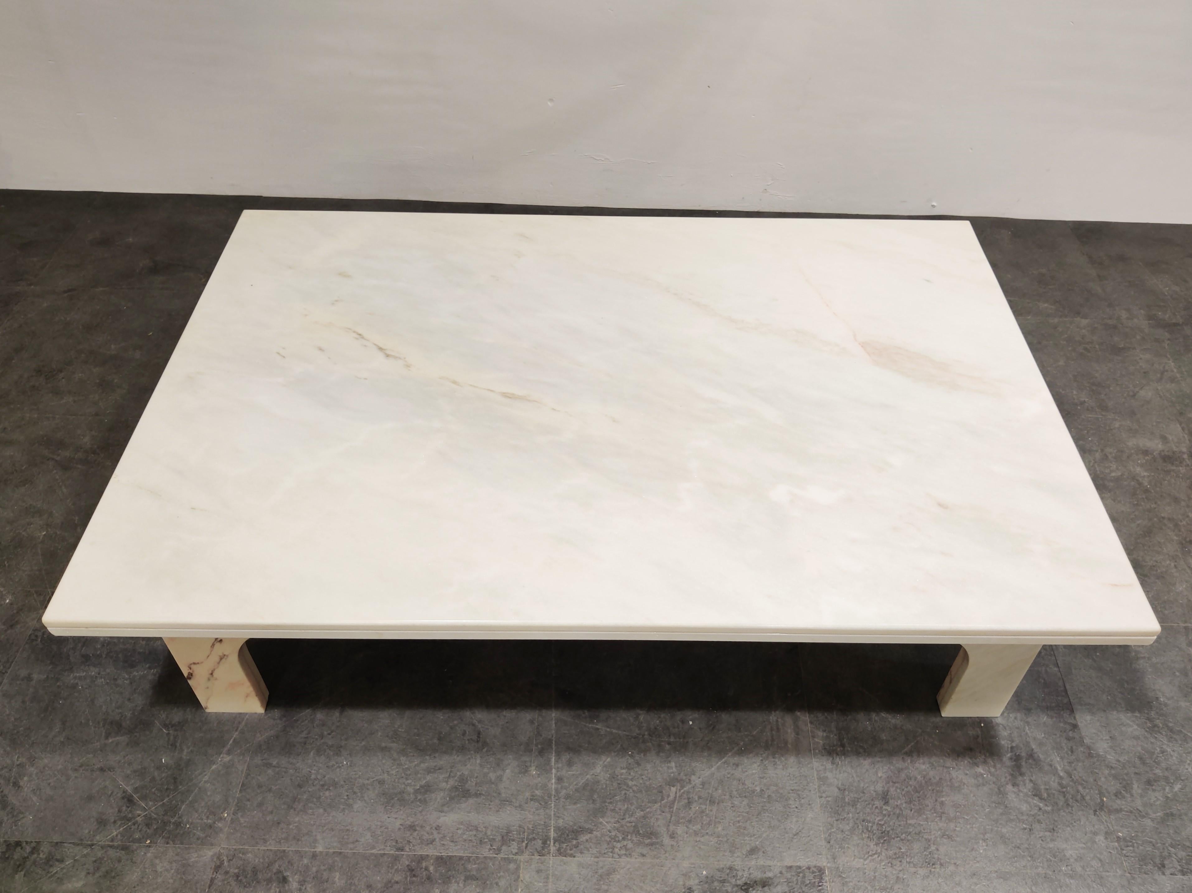 Vintage White Marble Coffee Table, 1970s In Excellent Condition In HEVERLEE, BE