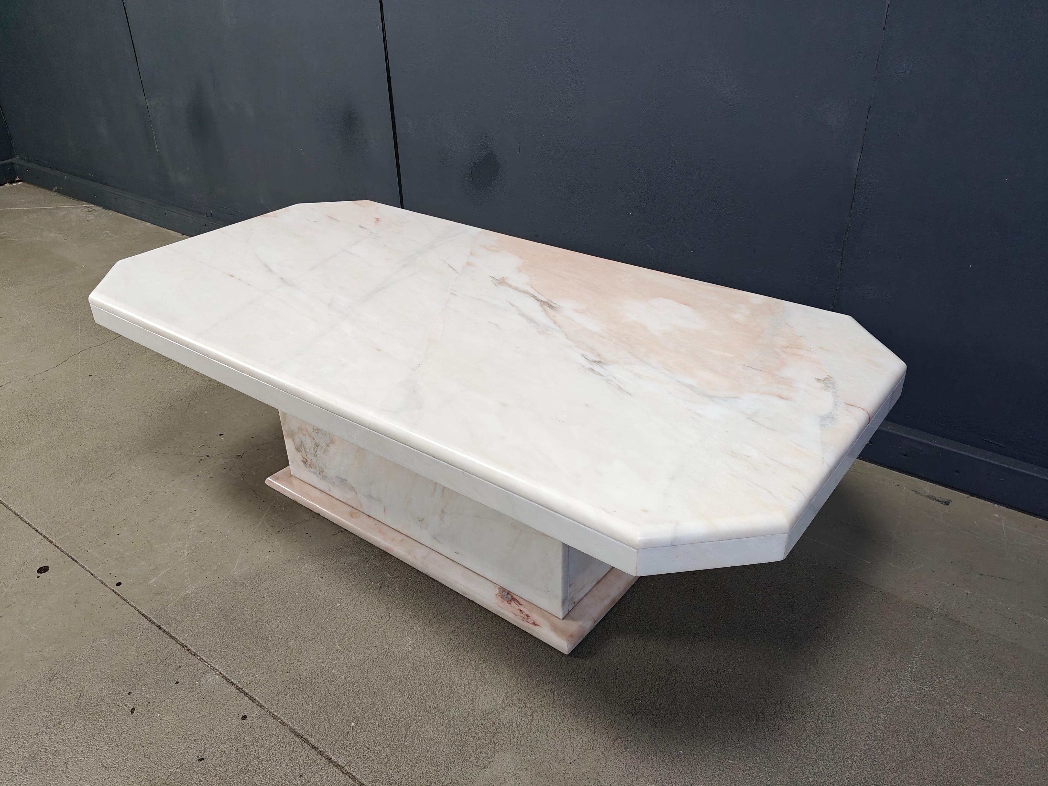 Marble Vintage white marble coffee table, 1970s For Sale