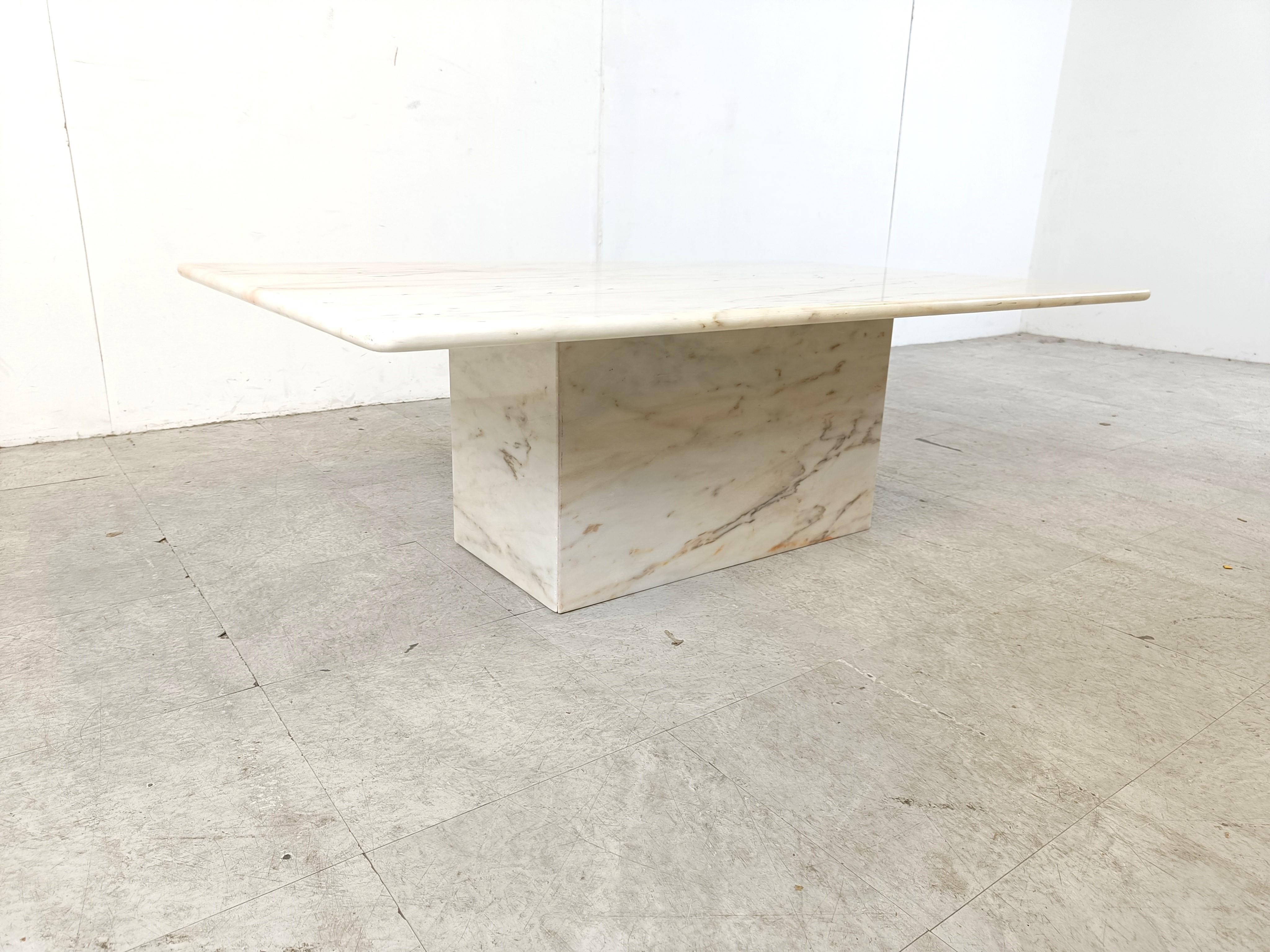 Vintage white marble coffee table, 1970s 1
