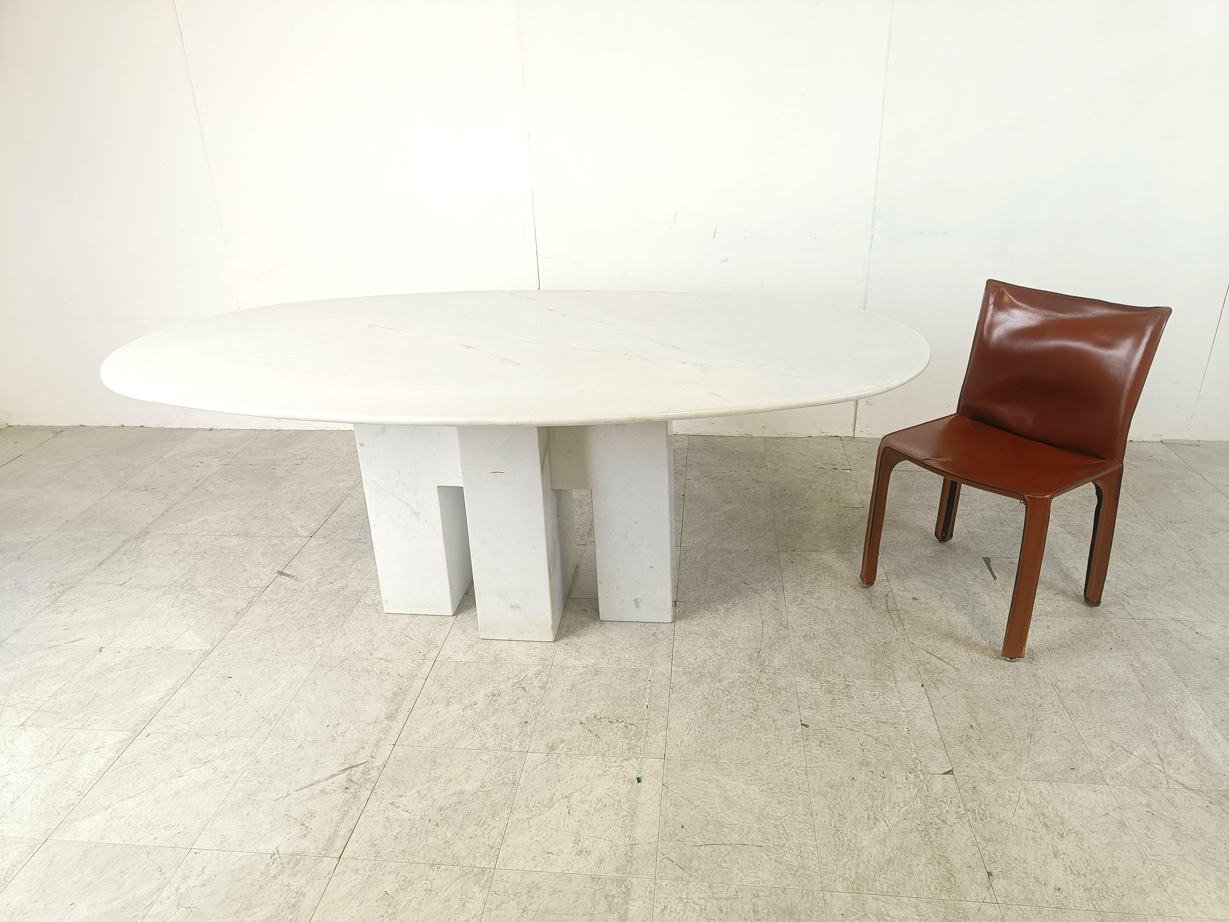 Vintage white marble dining table, 1970s 3