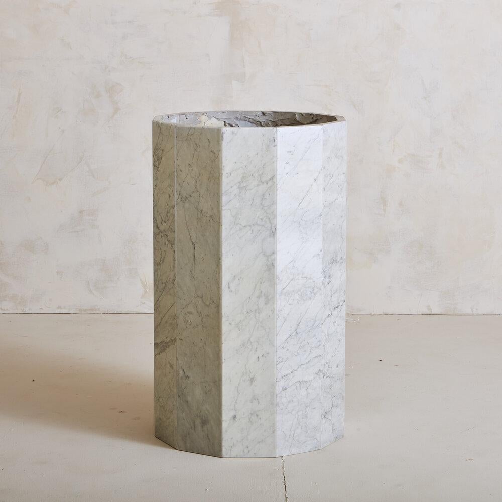 Vintage White Marble Round Dining Table With Faceted Pedestal Base 5