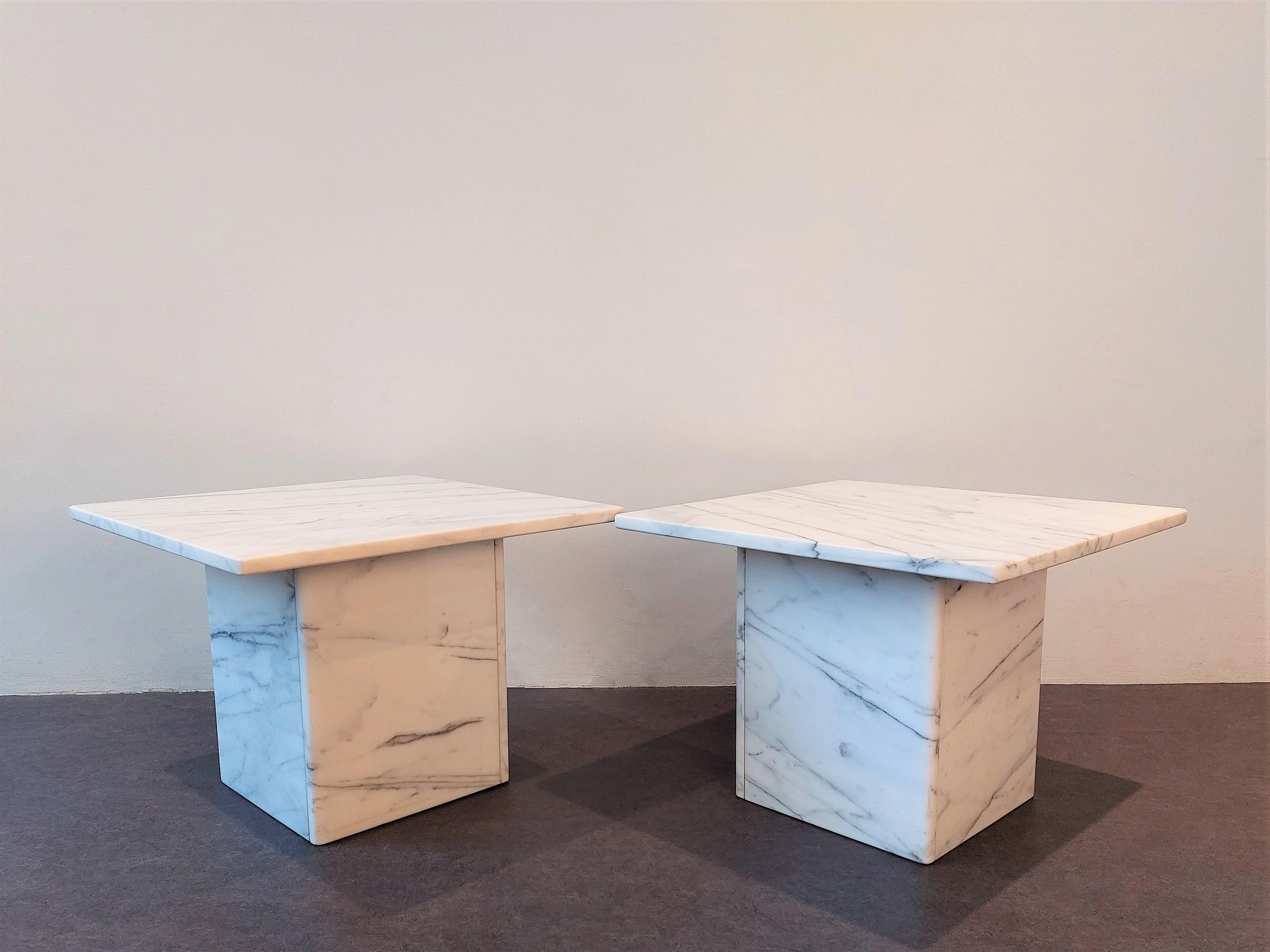 Vintage White Marble Square Side Table, 2 Available In Good Condition For Sale In Steenwijk, NL