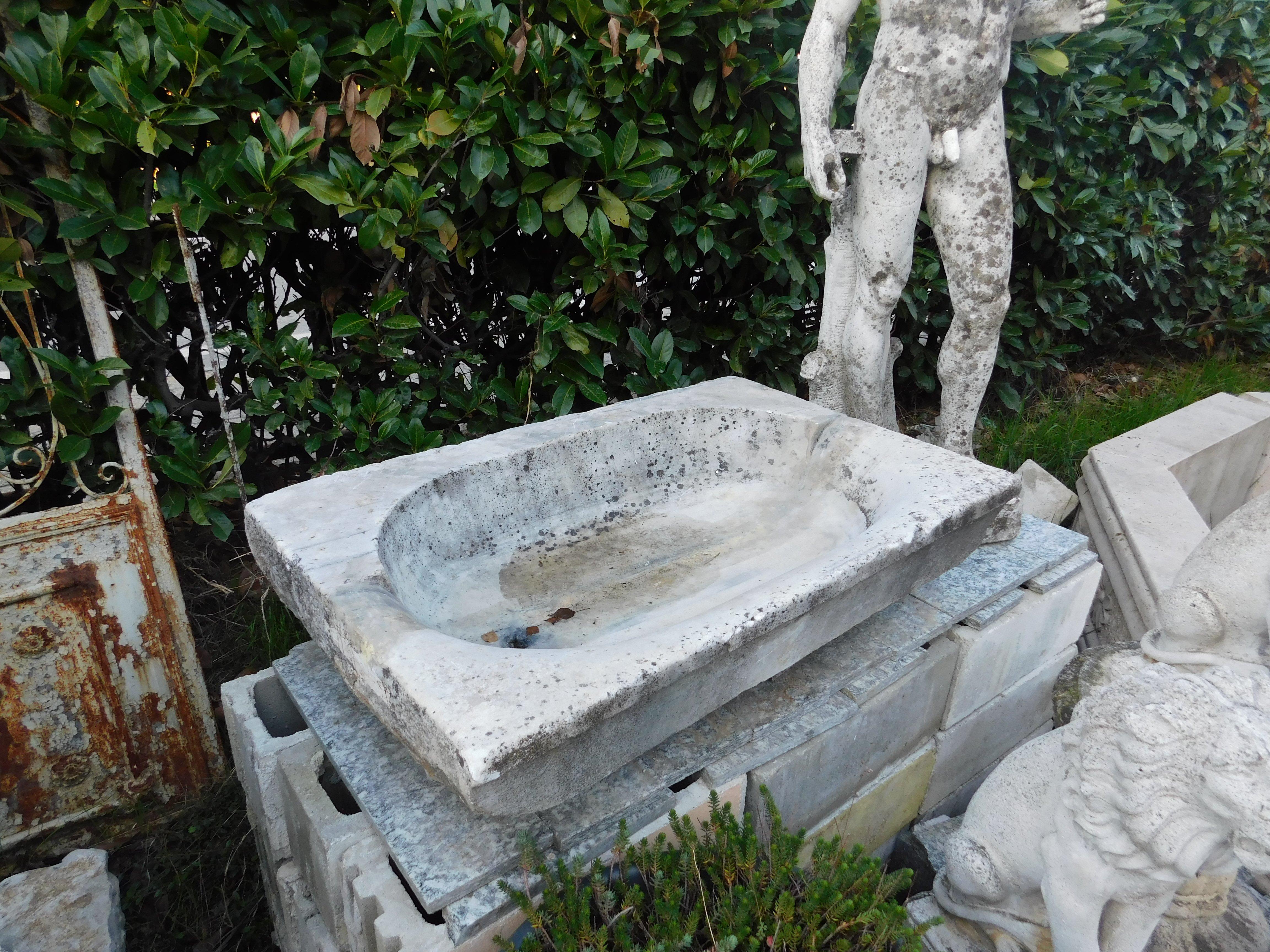 20th Century Vintage White Marble Stone Sink, 1900s Italy For Sale
