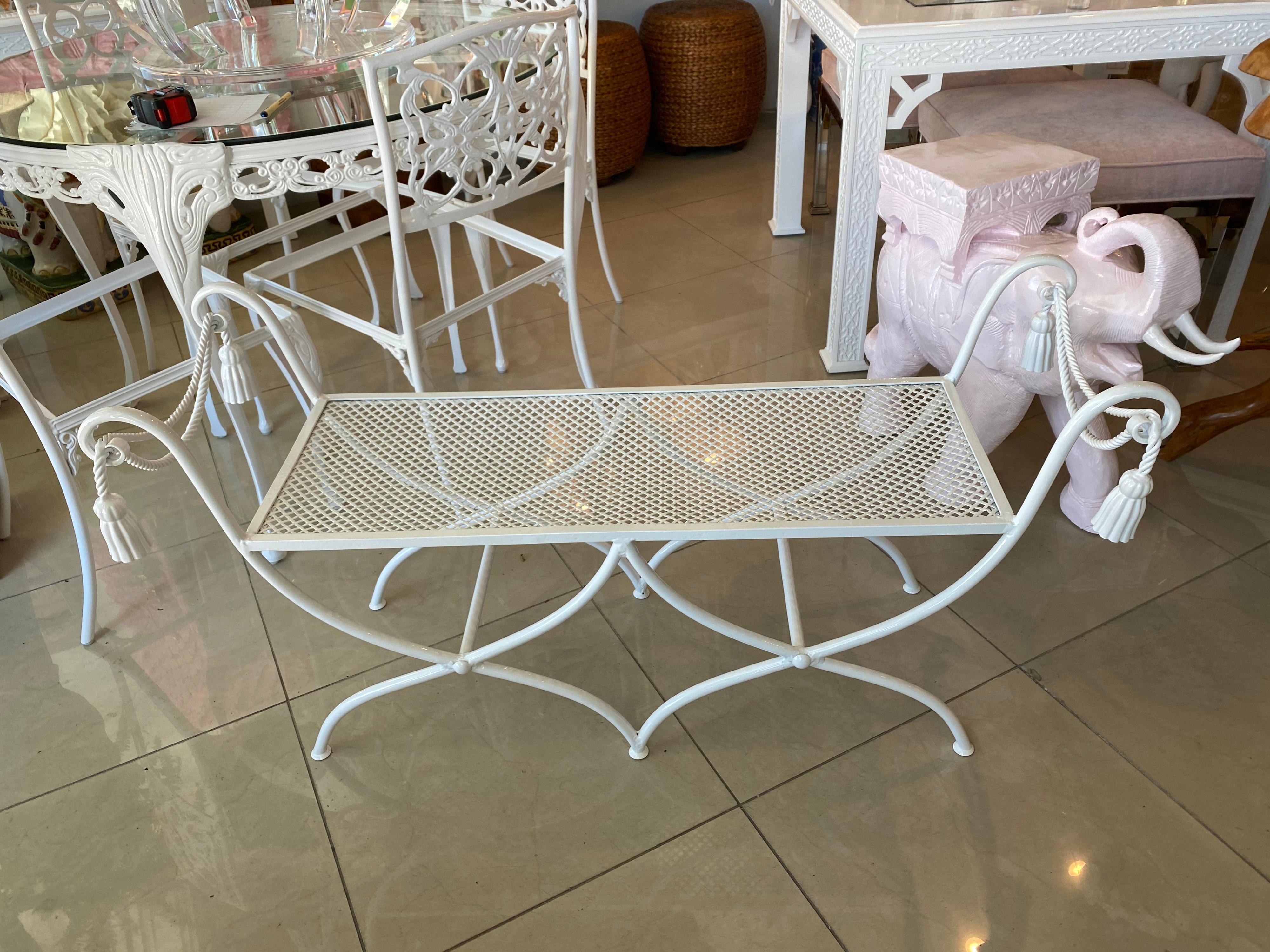 Vintage White Metal Italian Tole Tassel Bench, Newly Restored Indoor or Outdoor In Good Condition In West Palm Beach, FL