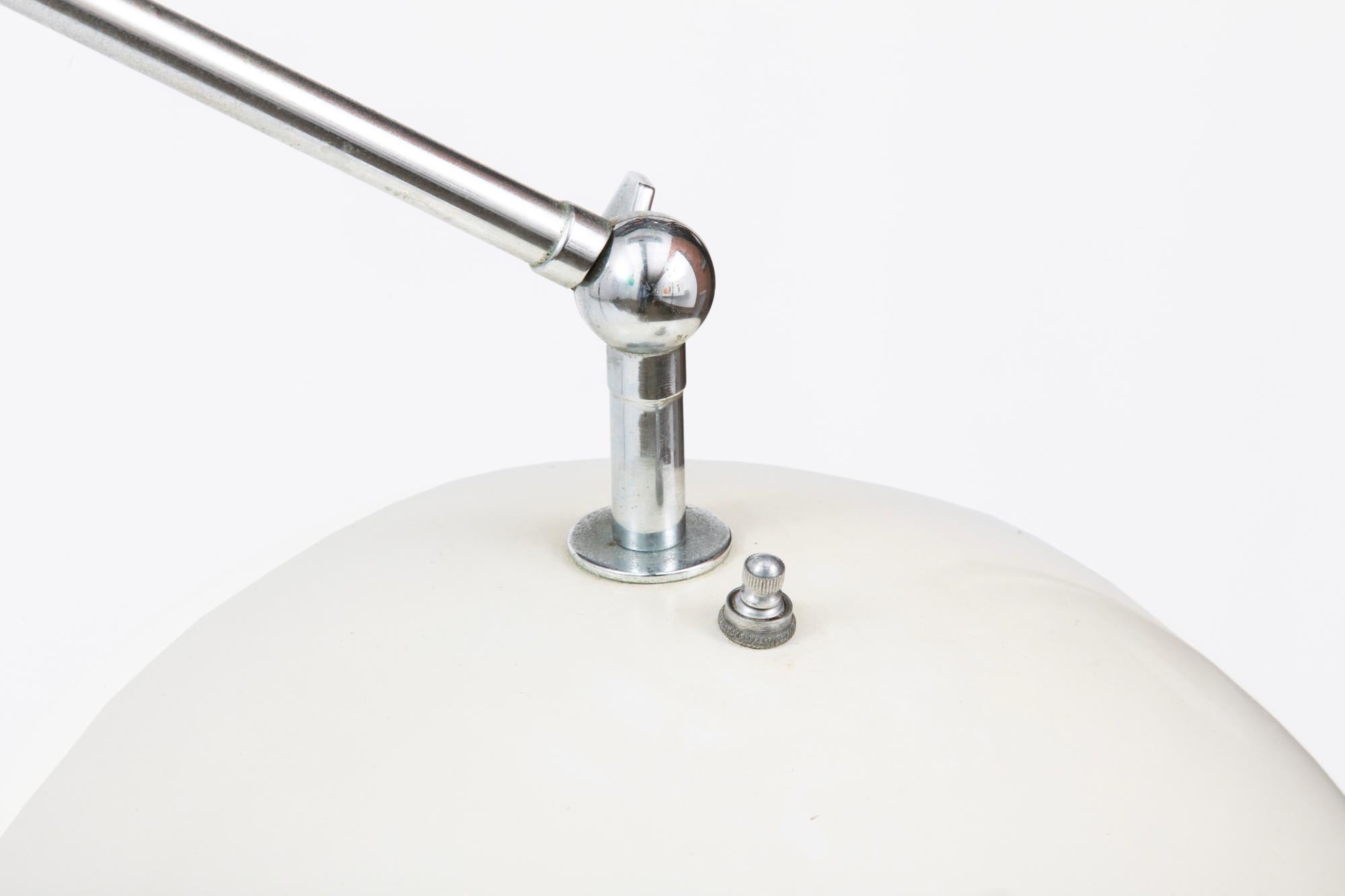 Mid-20th Century Vintage White Modernist Italian Floor Lamp Distributed by Koch & Lowy