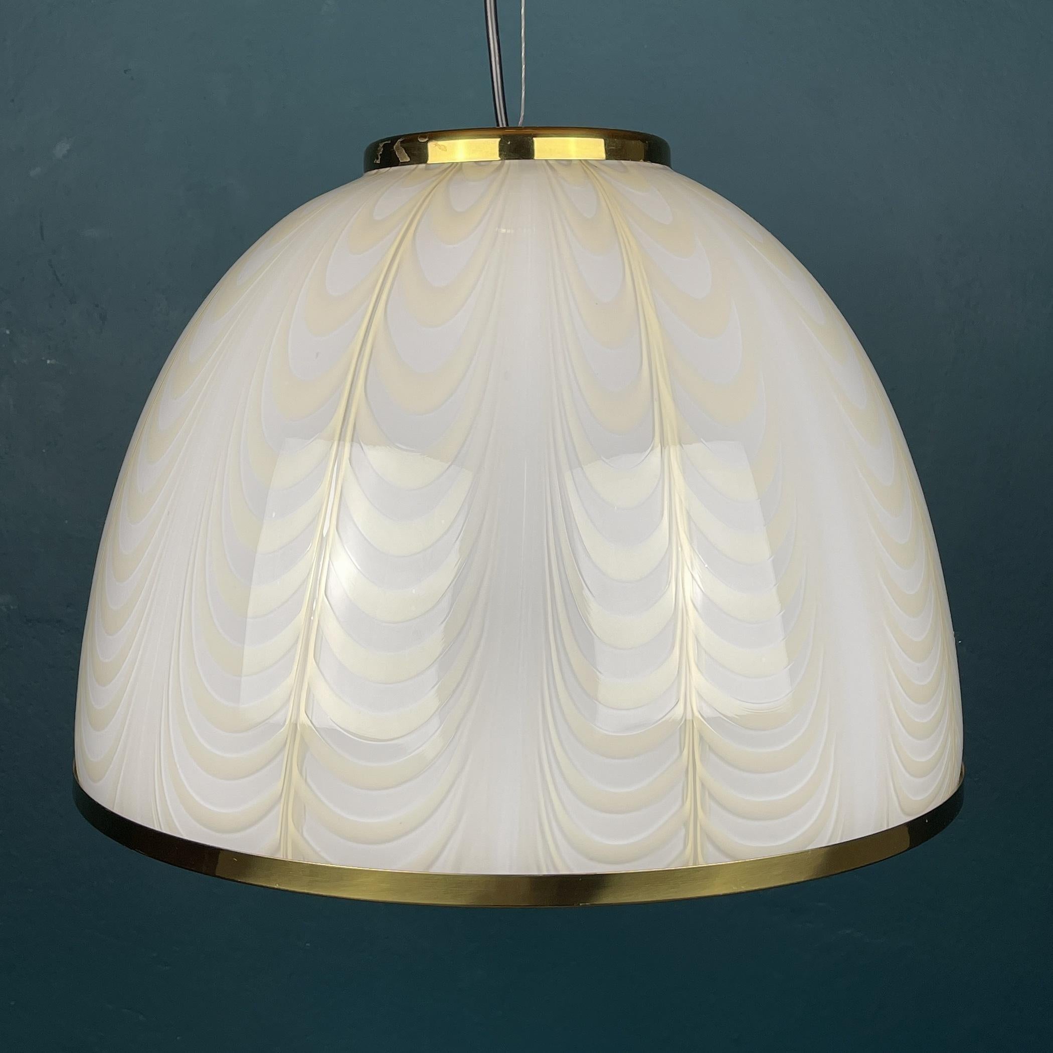 Vintage White Murano Glass Pendant Lamp by F.Fabbian Italy 70s For Sale 4