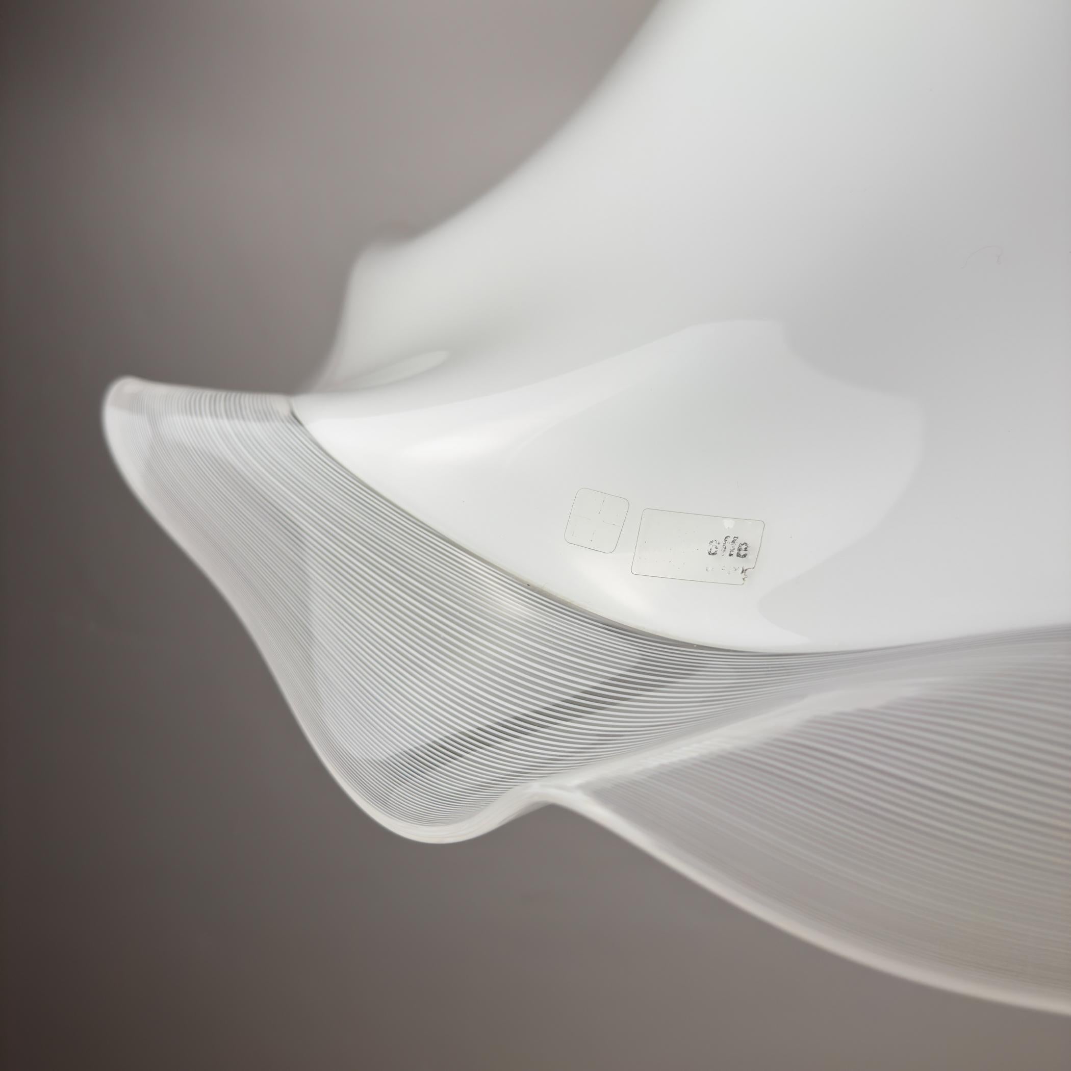 Lampada a sospensione in vetro di Murano bianco vintage, Italia anni '70 in vendita 2