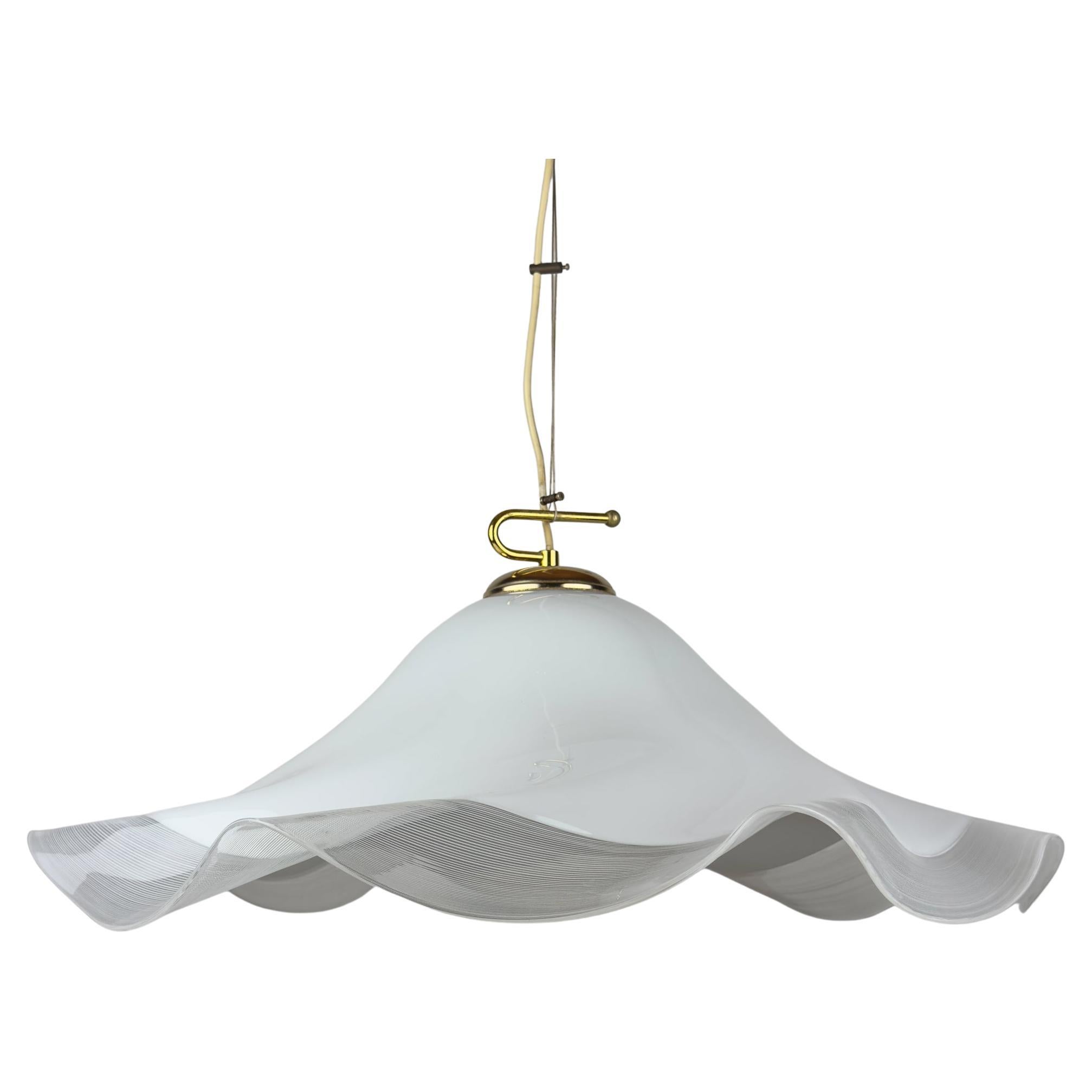 Lampada a sospensione in vetro di Murano bianco vintage, Italia anni '70