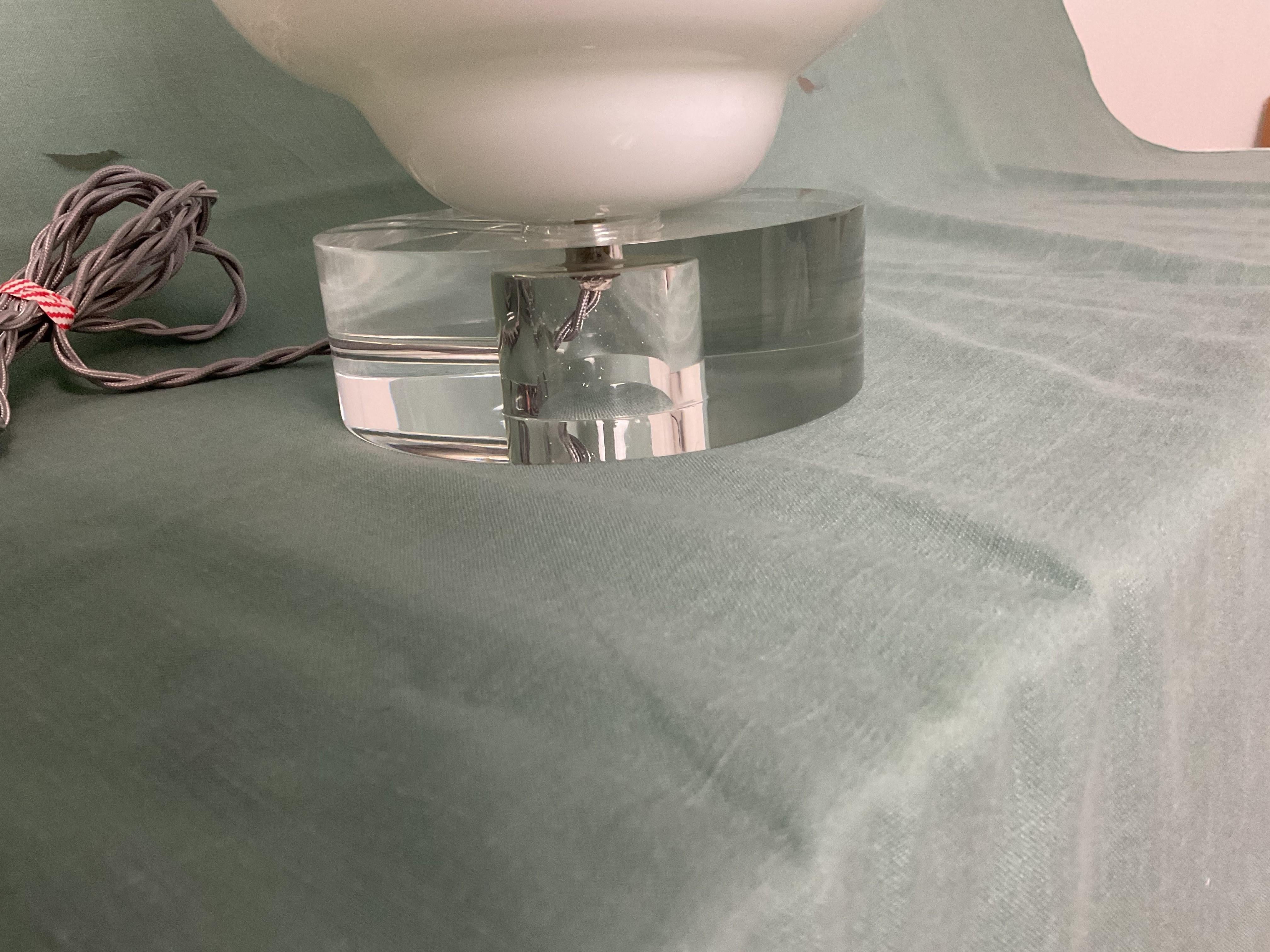 Vintage White Murano Glass Table Lamps For Sale 4