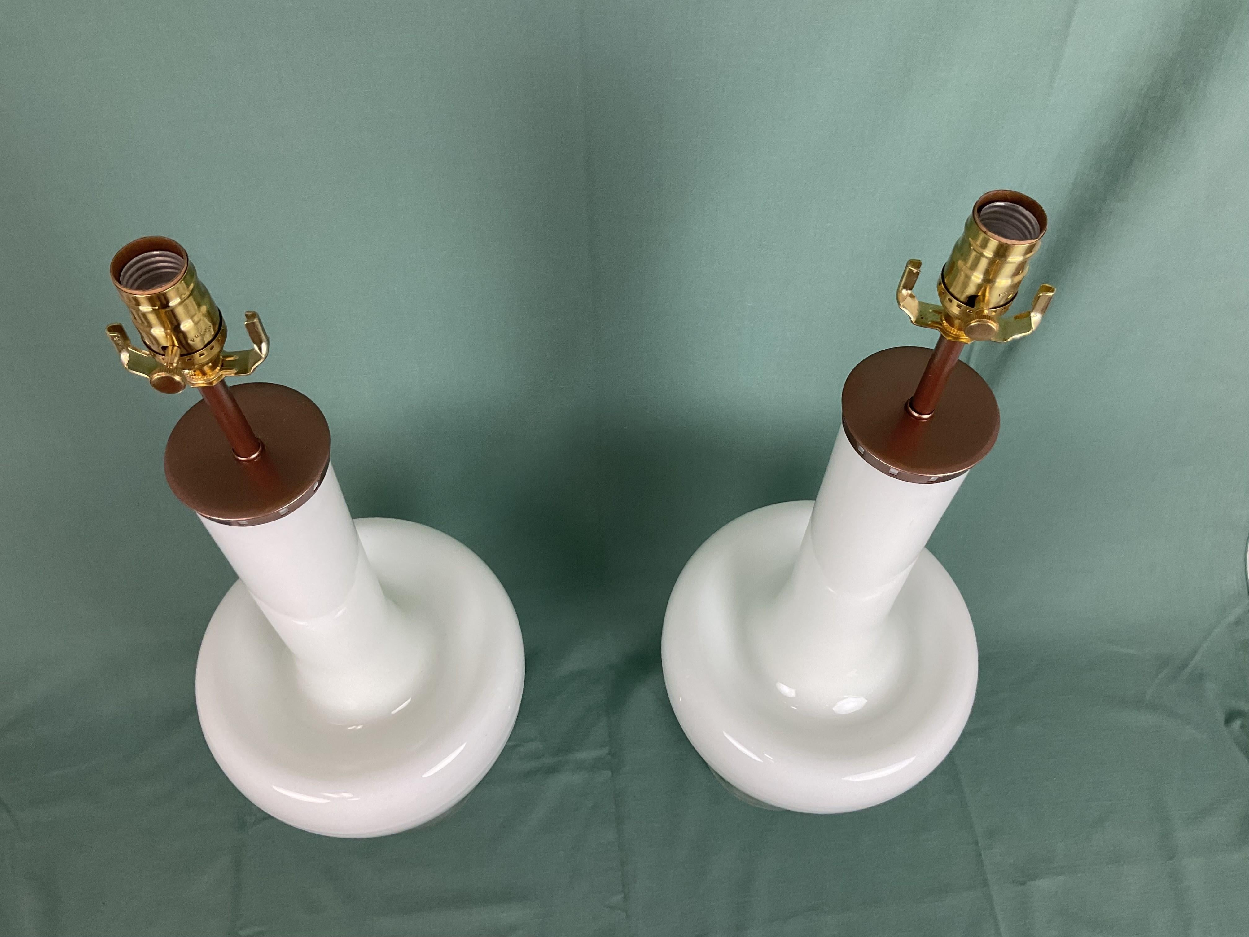 Vintage White Murano Glass Table Lamps For Sale 1