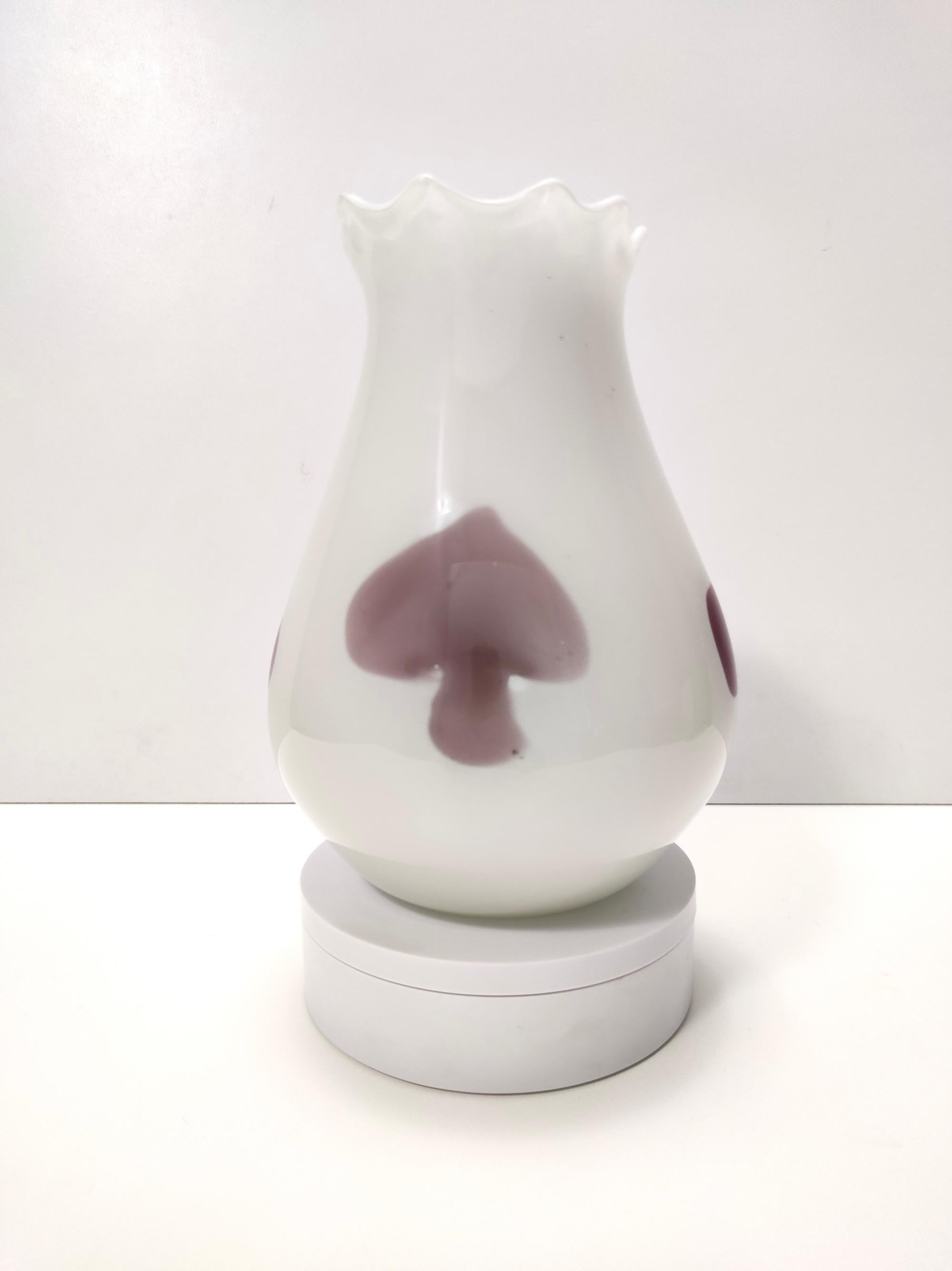 Mid-Century Modern Vintage White Murano Glass Vase attr. to Dino Martens for Aureliano Toso For Sale