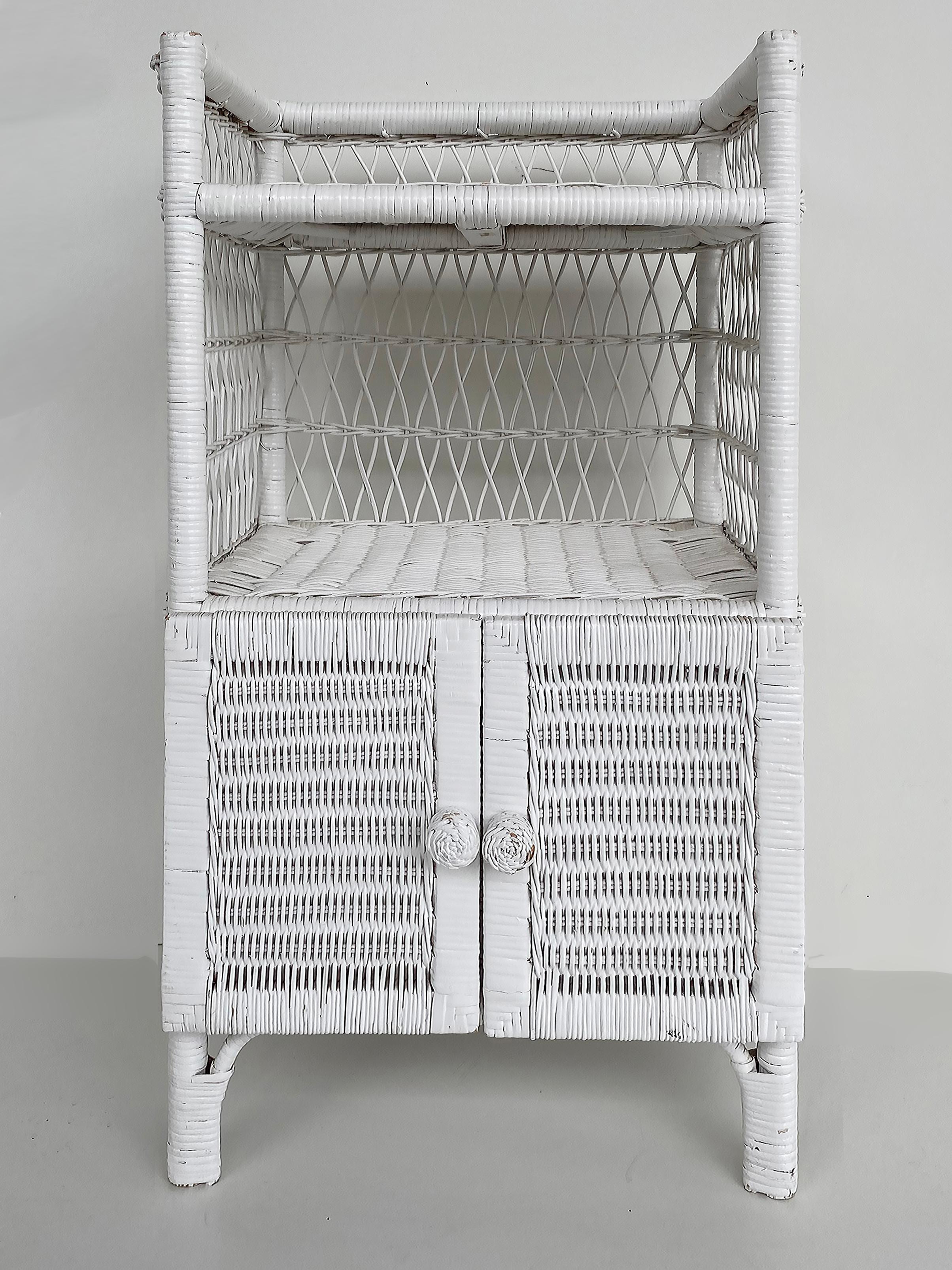 20th Century Vintage White-painted Coastal Rattan Night Stand or Side Table with Two Doors For Sale