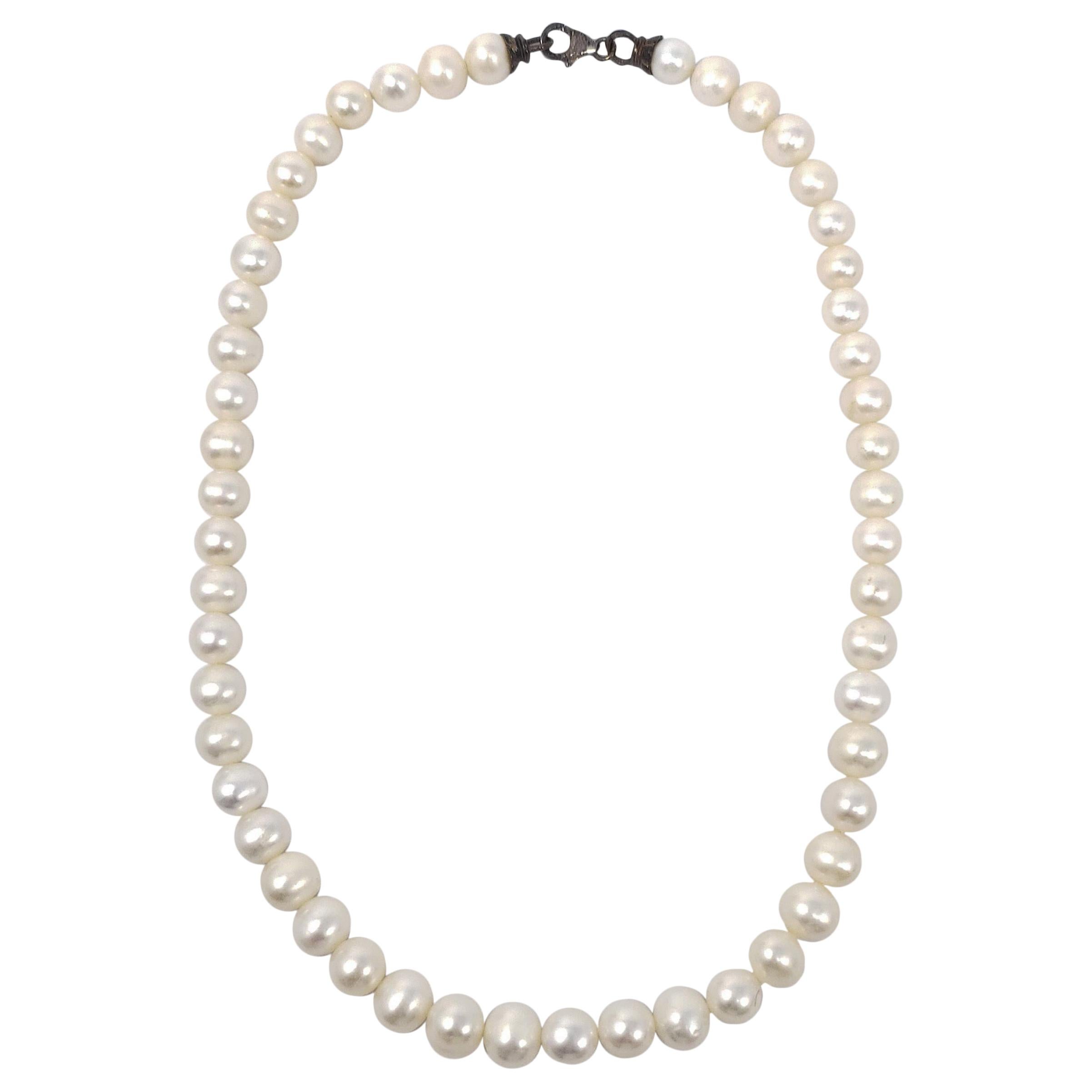 Vintage White Pearl Necklace, Collar Style Length, Mid 1900s, 16 Inches Long