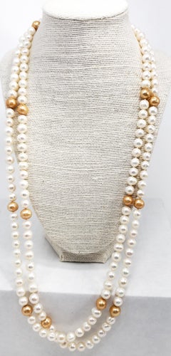Collar Vintage de Perlas Blancas, Largo Estilo Cuerda, Mediados 1900, 56 Pulgadas de Largo
