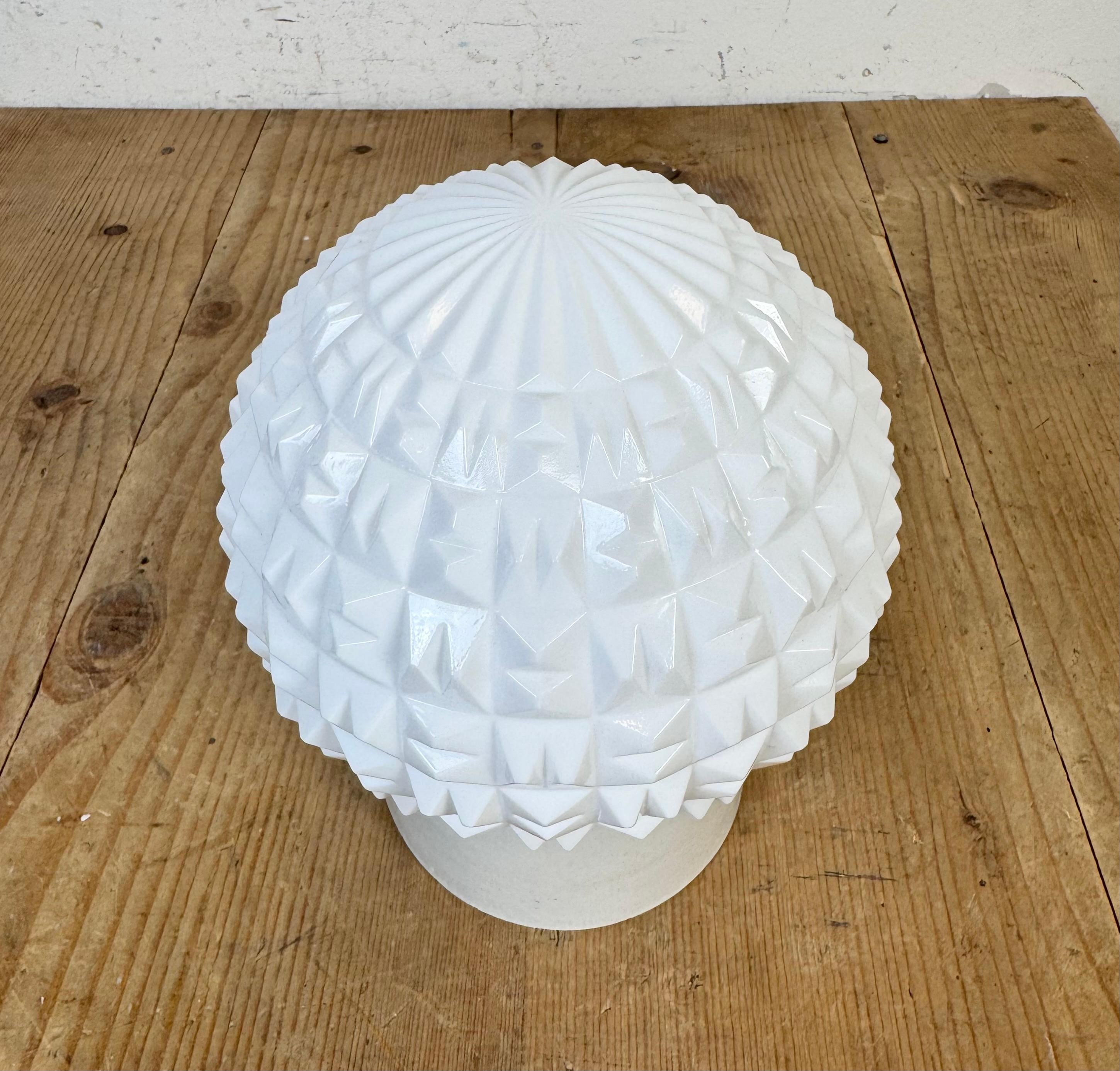 Vintage White Porcelain Ceiling Light, 1970s In Good Condition For Sale In Kojetice, CZ