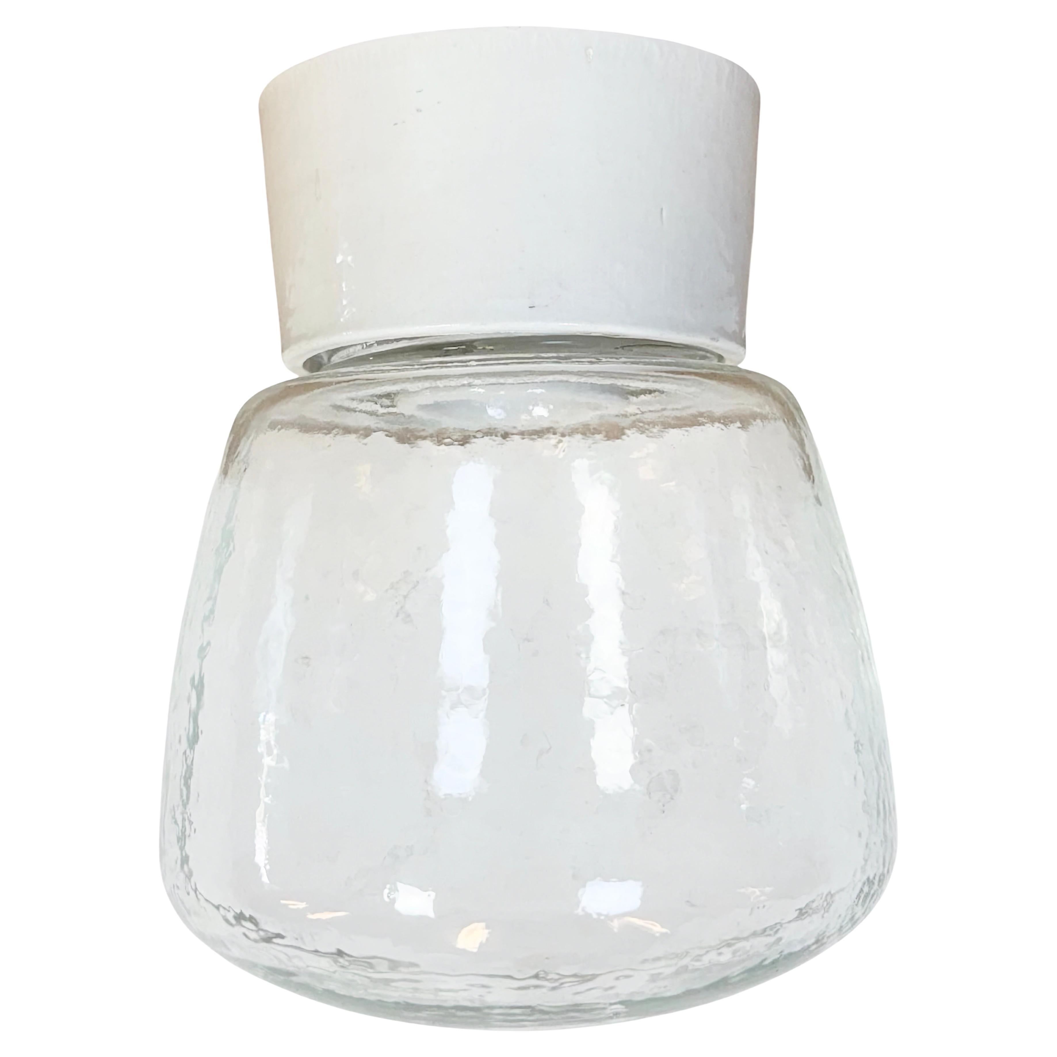 Plafonnier vintage en porcelaine blanche, années 1970 en vente