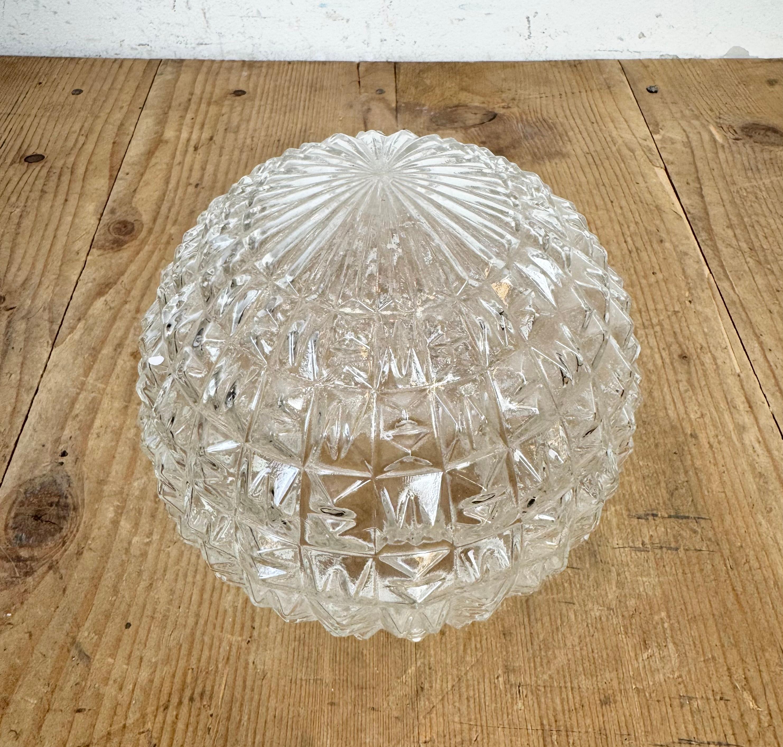 Lámpara colgante vintage de porcelana blanca, años 70 en venta 6
