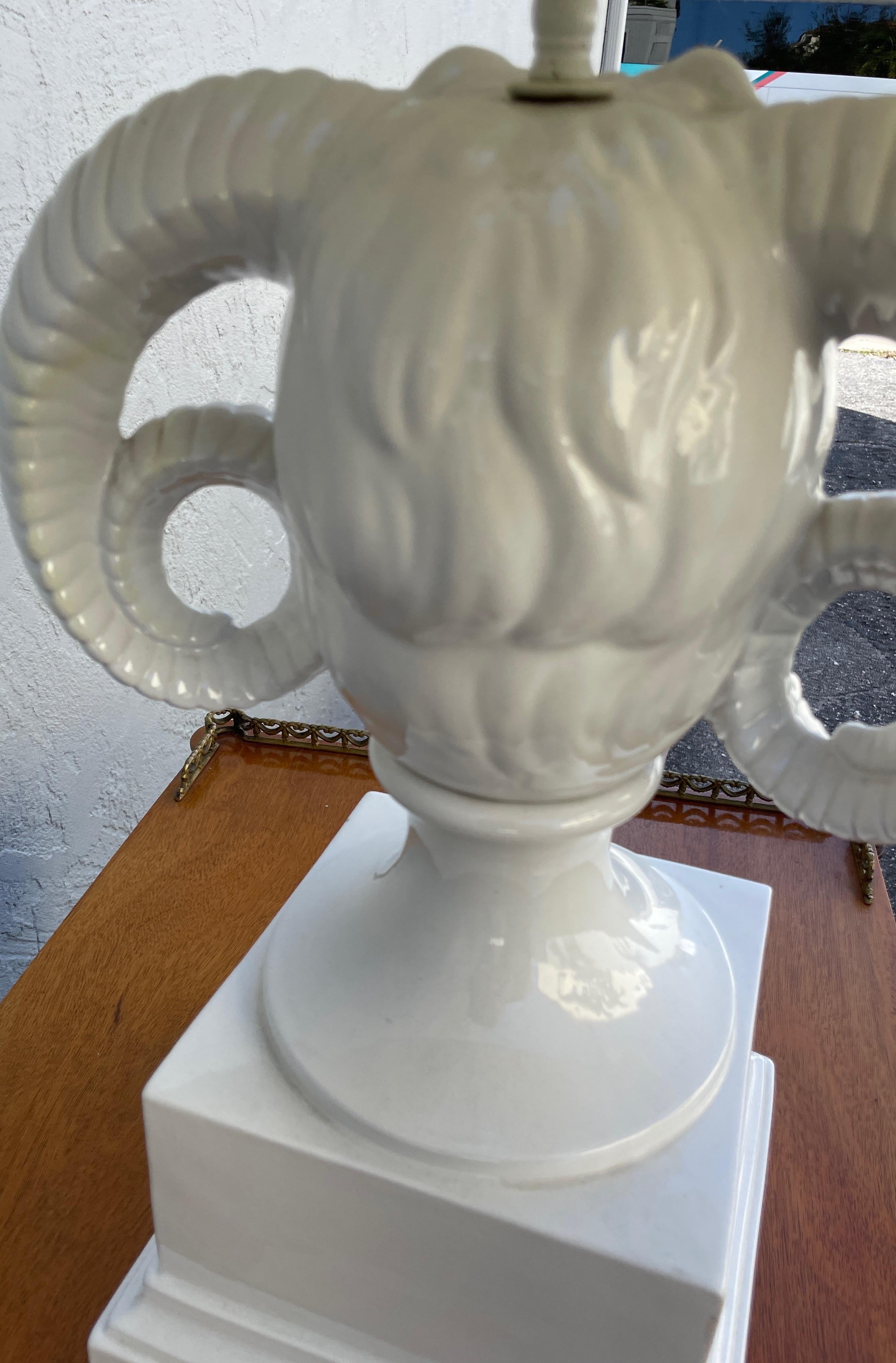 American Vintage White Porcelain Ram's Head Lamp by Chapmam For Sale