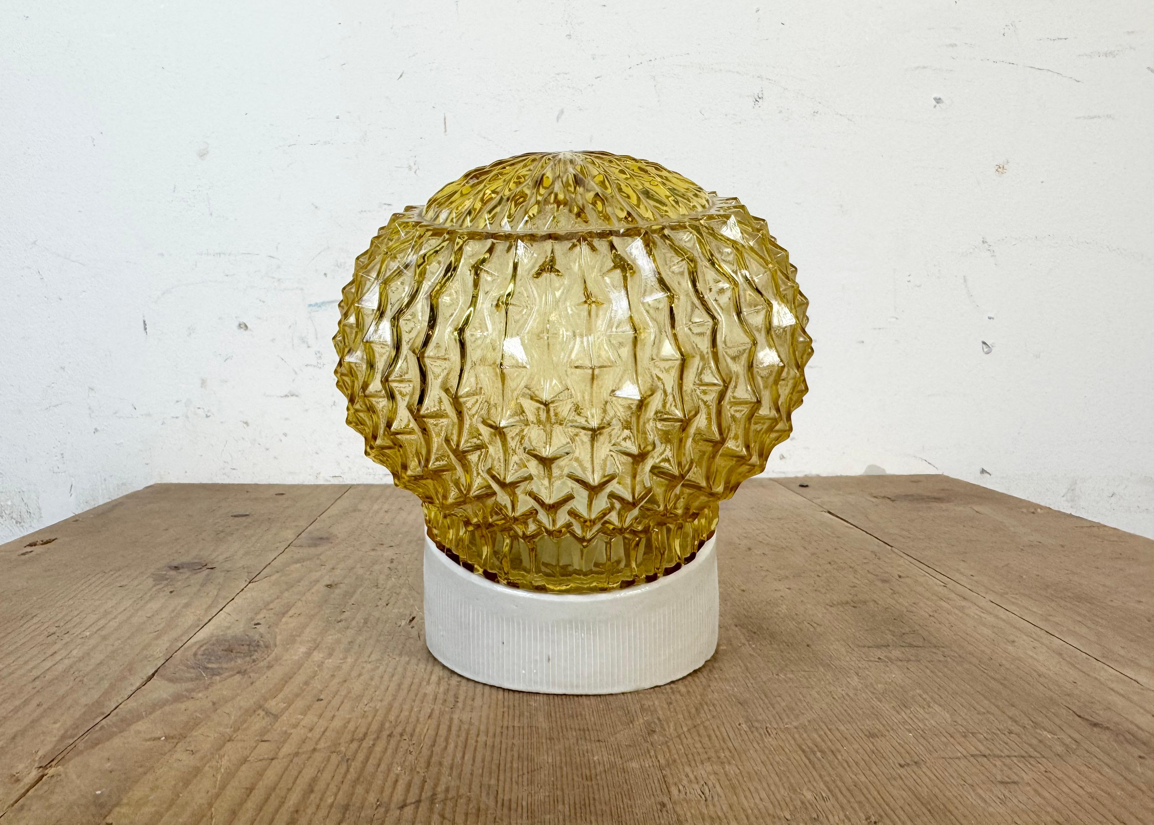 Late 20th Century Vintage White Porcelain Wall Light, 1970s For Sale