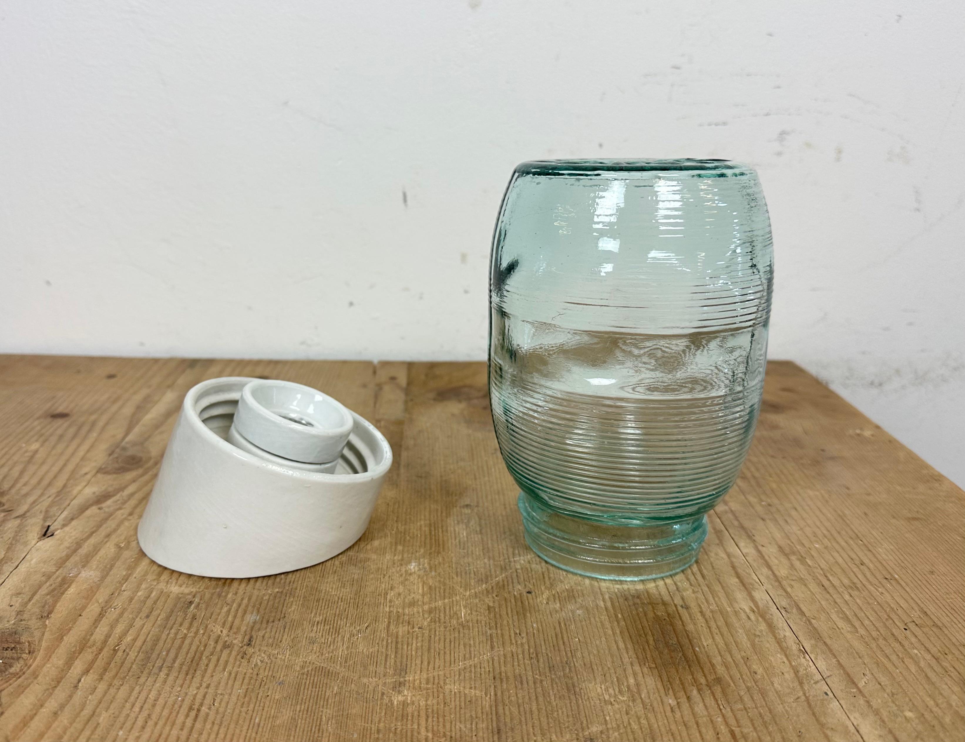 Aplique vintage de porcelana blanca, años 70 en venta 1