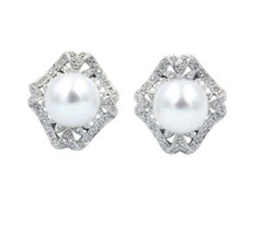 Weiße Art Deco Weiße runde Südseeperlen-Pavé-Diamant-Halo-Ohrringe mit Scharnier
