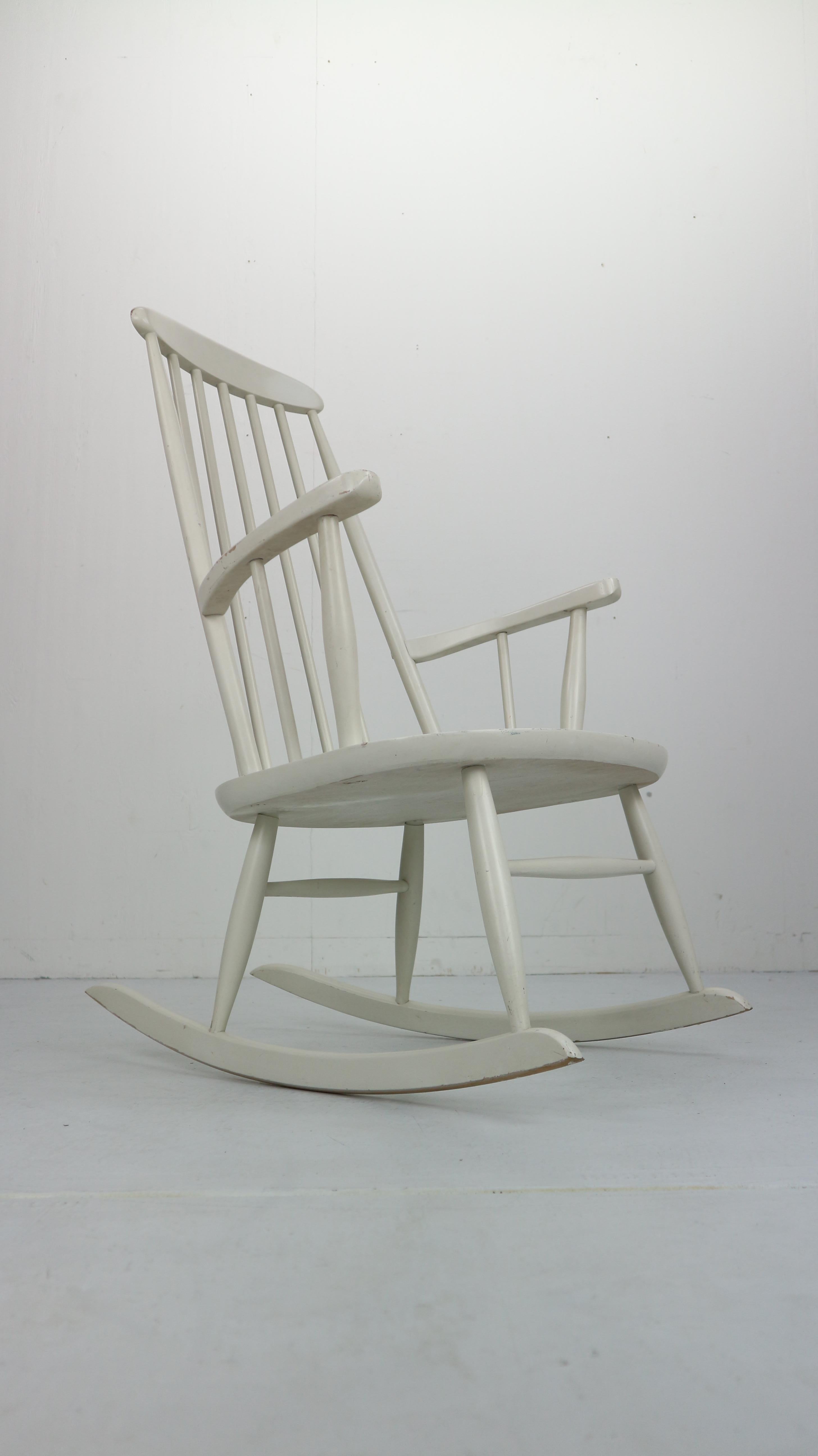 Scandinavian Modern Vintage White Scandinavian Rocking Chair, 1960s