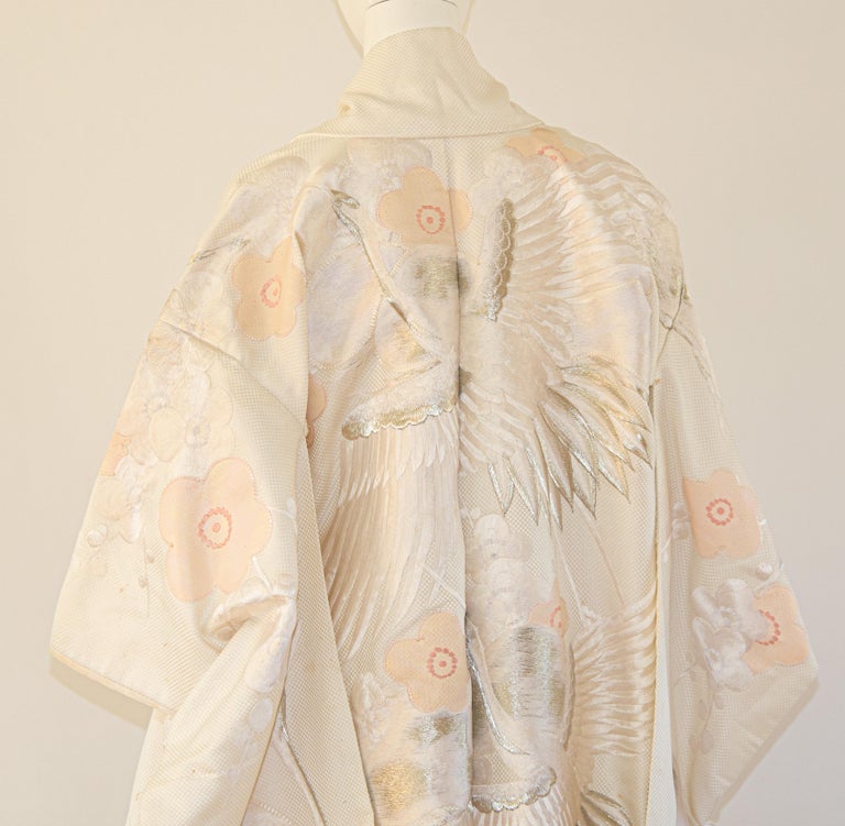 Vintage Kimono White Silk Brocade Japanese Wedding Dress For Sale at