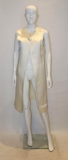 Vintage White Sleaveless Jilet