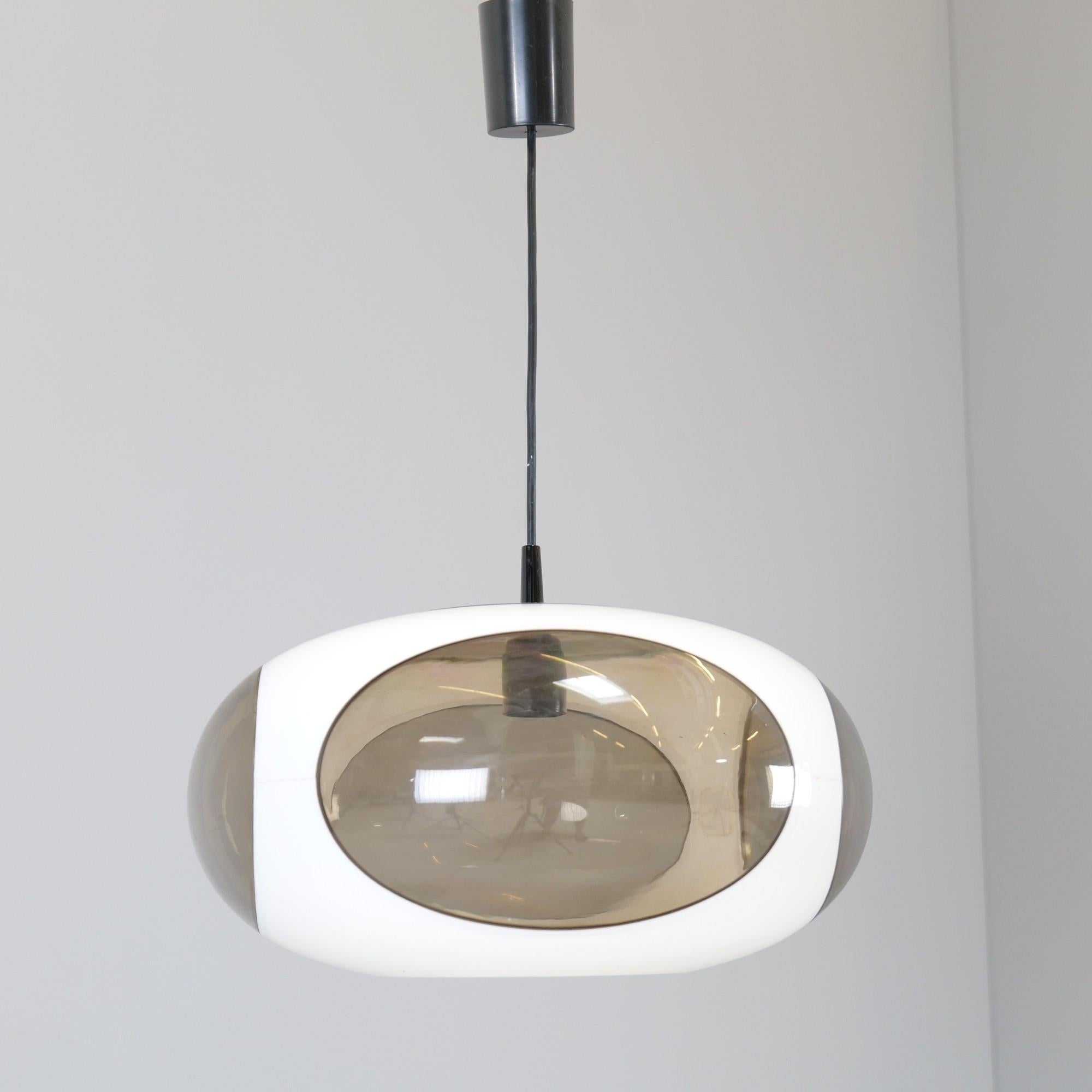 Rare space-age lamp from Massive Belgium in the style of Luigi Colani.

Dimensions:
85 cm height (cable is easily replaceable variable).
40 cm width/diameter
Material:
acrylic, plastic
white colour
E27 socket up to 250 V (LED recommended)