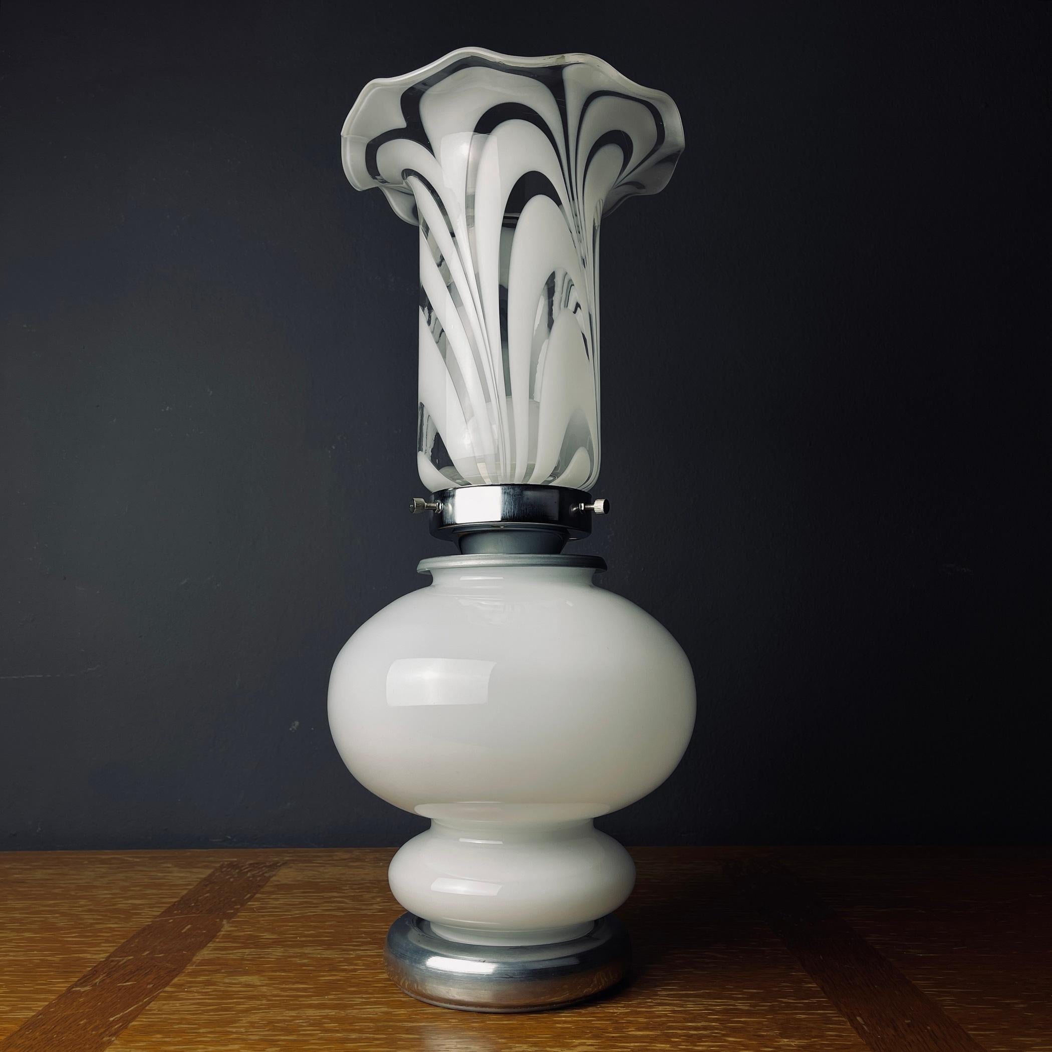 Glass Vintage White Table Lamp, Italy, 1980s  For Sale